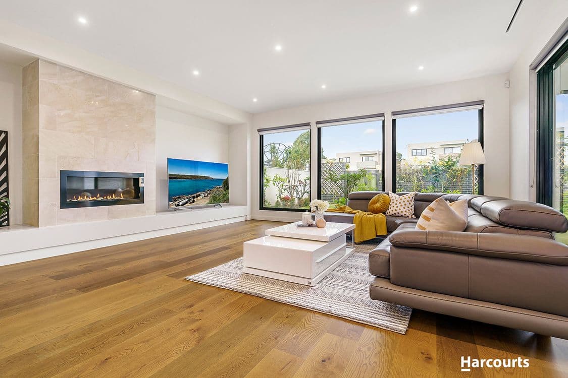 68 Main Drive, KEW, VIC 3101, Kew - Thumbnail 2