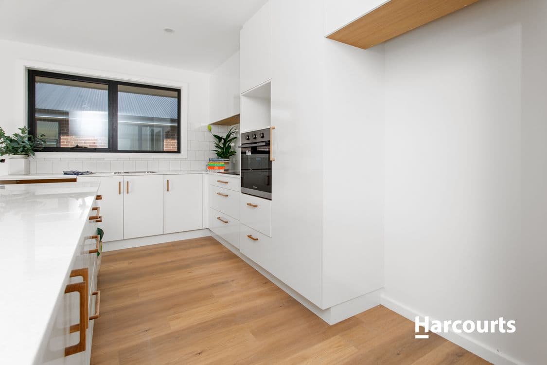 1-2/75a William Street, WESTBURY, TAS 7303, Westbury - Thumbnail 4
