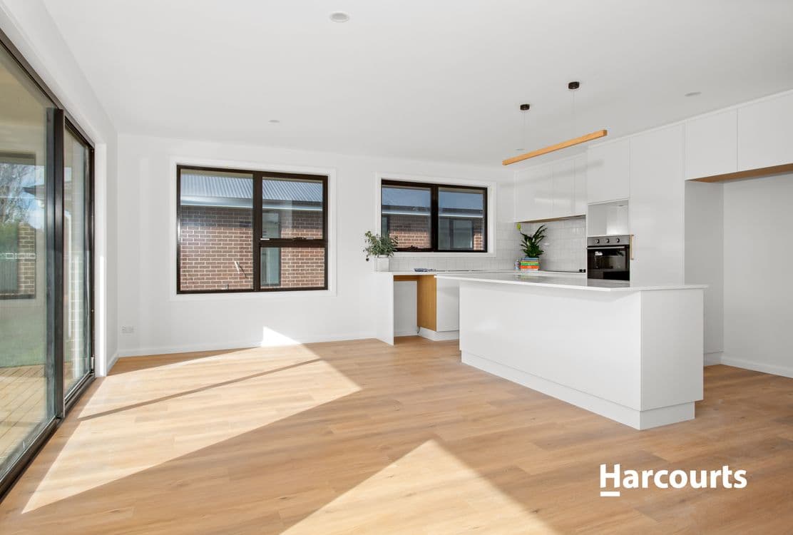 1-2/75a William Street, WESTBURY, TAS 7303, Westbury - Thumbnail 5