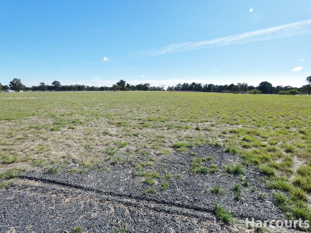 62 Snowball Drive, QUANTONG, VIC 3401, Quantong - Thumbnail 3