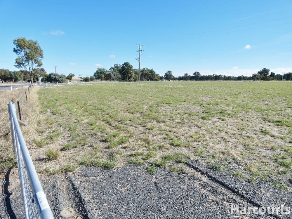 62 Snowball Drive, QUANTONG, VIC 3401, Quantong - Thumbnail 4