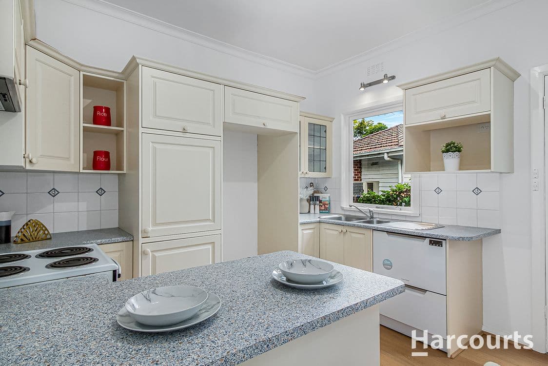 2 Bennett Avenue, HEATHMONT, VIC 3135, Heathmont - Thumbnail 6