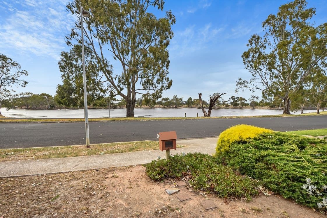 10 Menadue Street, HORSHAM, VIC 3400, Horsham - Thumbnail 3