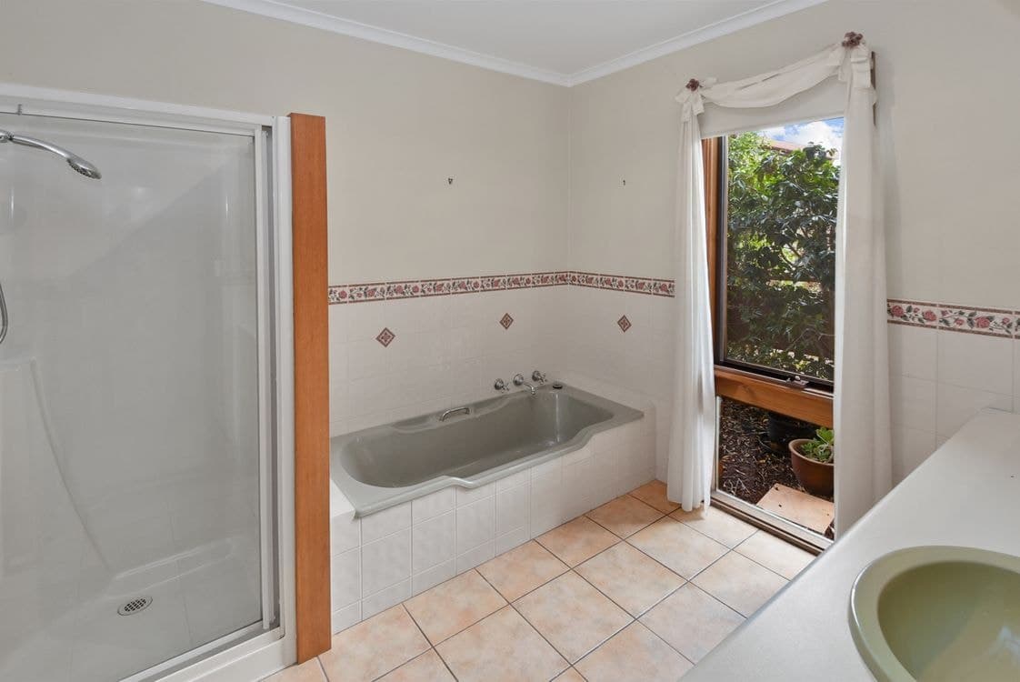 10 Menadue Street, HORSHAM, VIC 3400, Horsham - Thumbnail 6