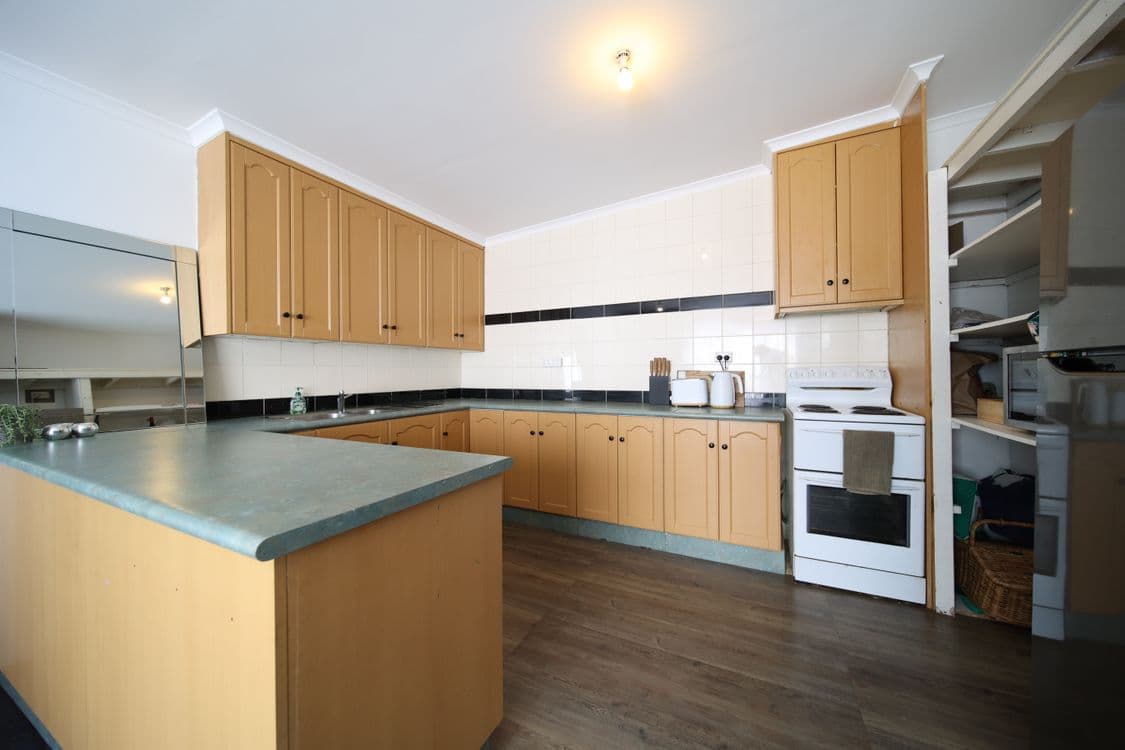 53 Driffield Street, QUEENSTOWN, TAS 7467, Queenstown - Thumbnail 4