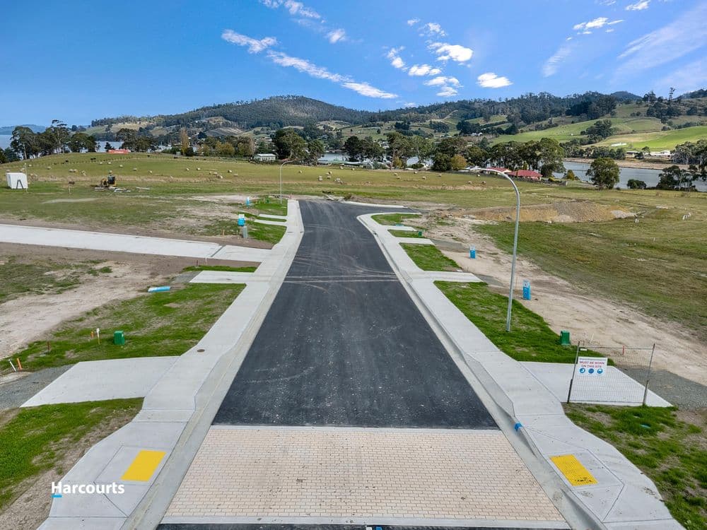 Port Cygnet Drive, CYGNET, TAS 7112, Cygnet - Thumbnail 2