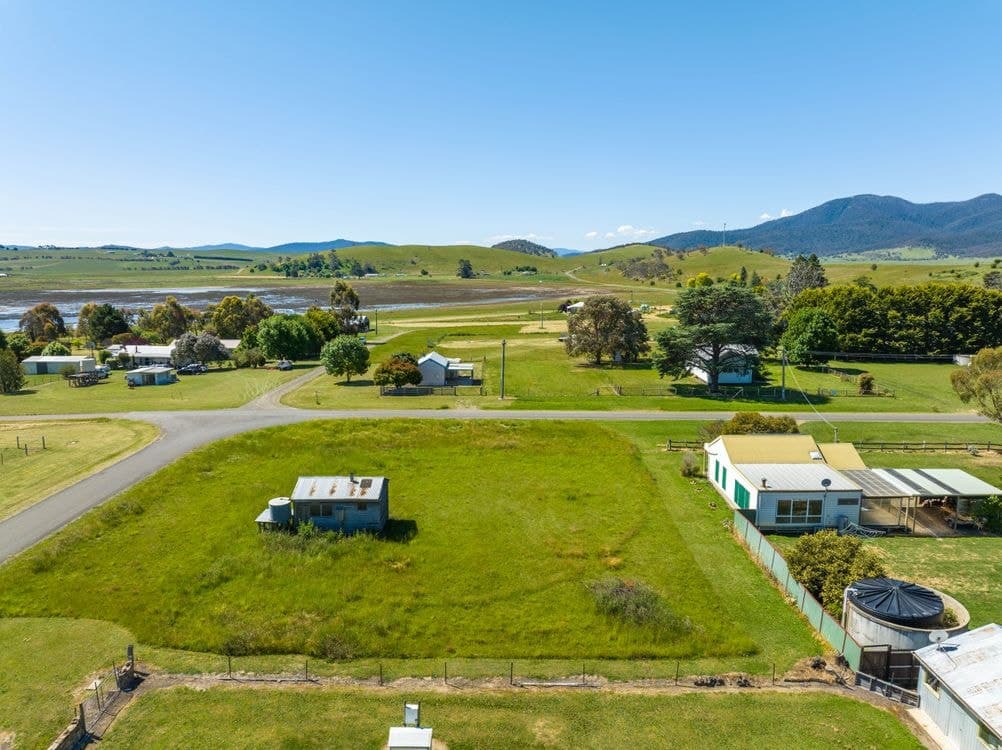 30-32 Macfarlane Street, BENAMBRA, VIC 3900, Benambra - Thumbnail 4
