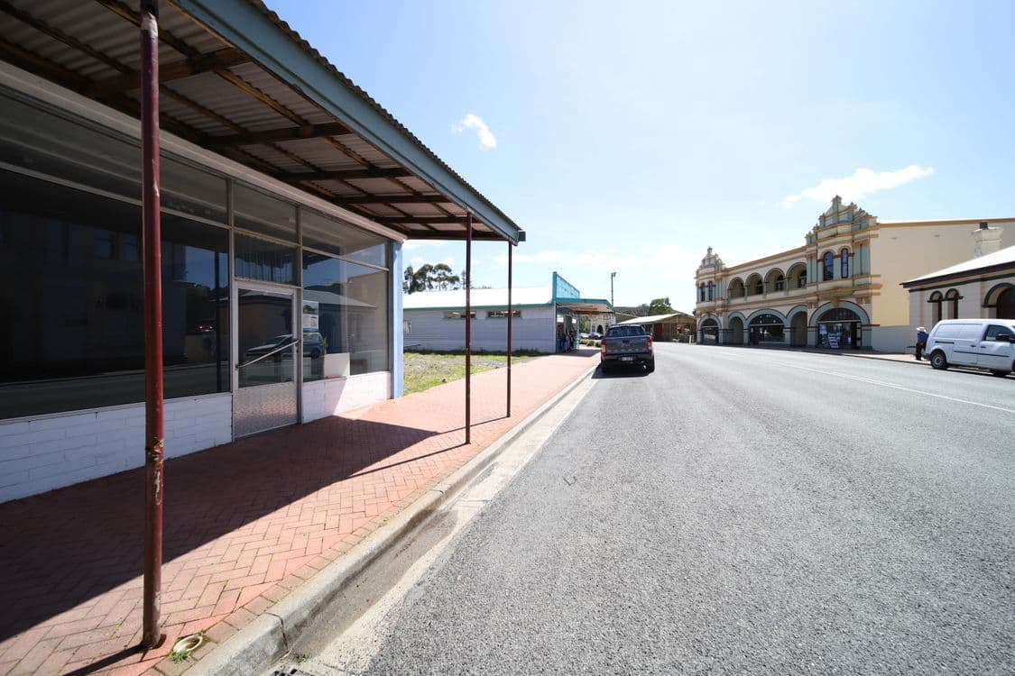 131A Main Street, ZEEHAN, TAS 7469, Zeehan - Thumbnail 2