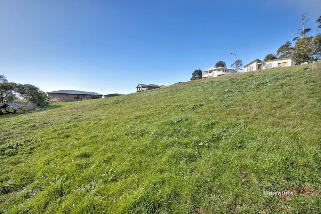 24 Southwood Avenue, PENGUIN, TAS 7316, Penguin - Thumbnail 4
