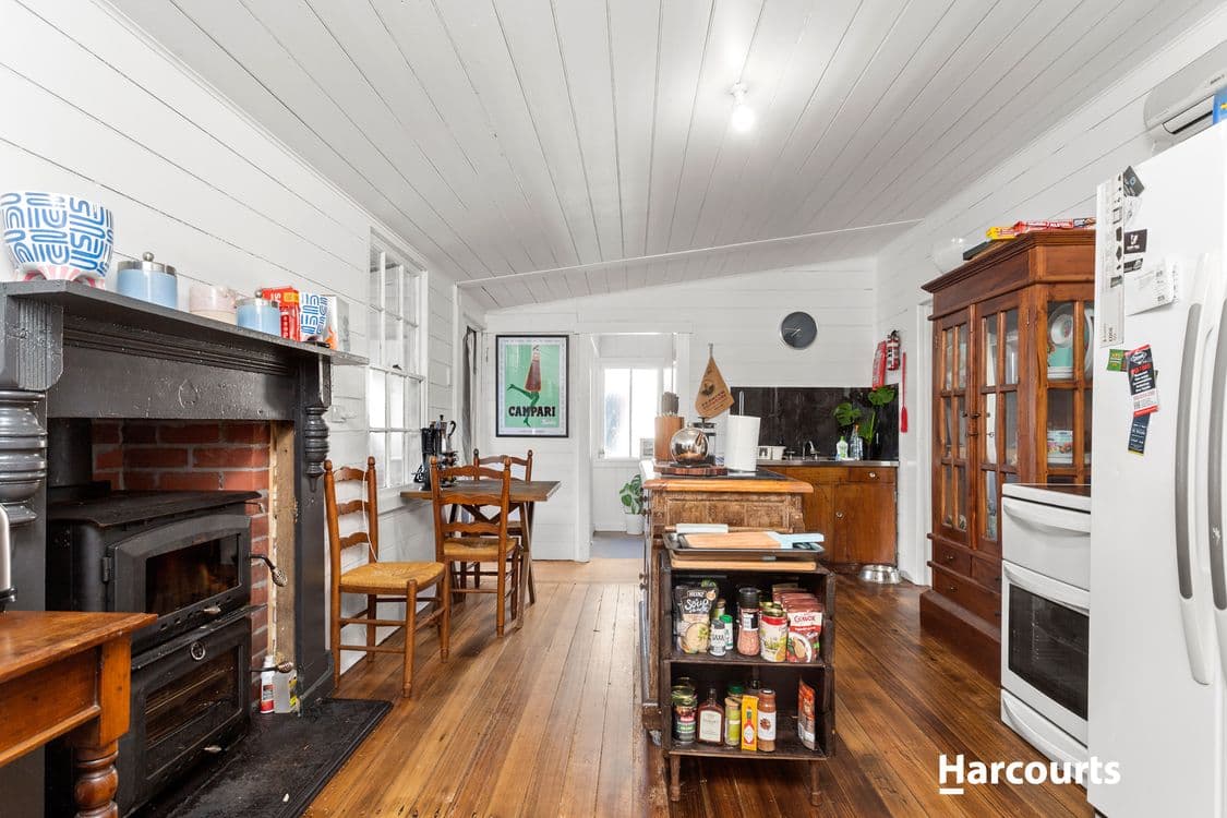 1566 Gladstone Road, SOUTH MOUNT CAMERON, TAS 7264, South Mount Cameron - Thumbnail 2