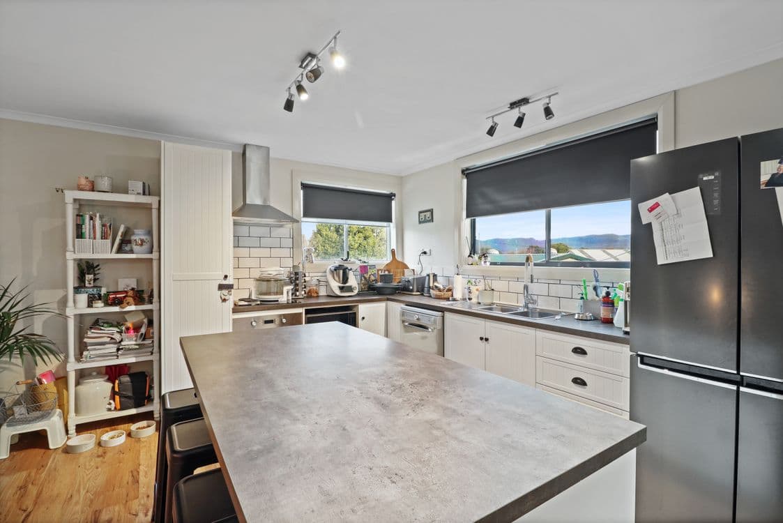 34 Main Street, ST MARYS, TAS 7215, St Marys - Thumbnail 4