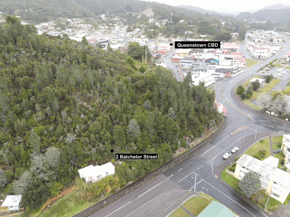 2 Batchelor Street, QUEENSTOWN, TAS 7467, Queenstown - Thumbnail 4