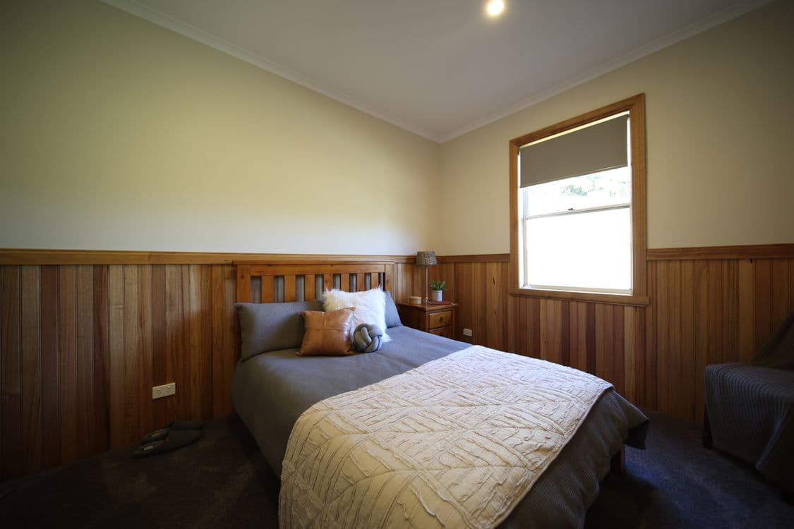 1 Conlan Street, QUEENSTOWN, TAS 7467, Queenstown - Thumbnail 8