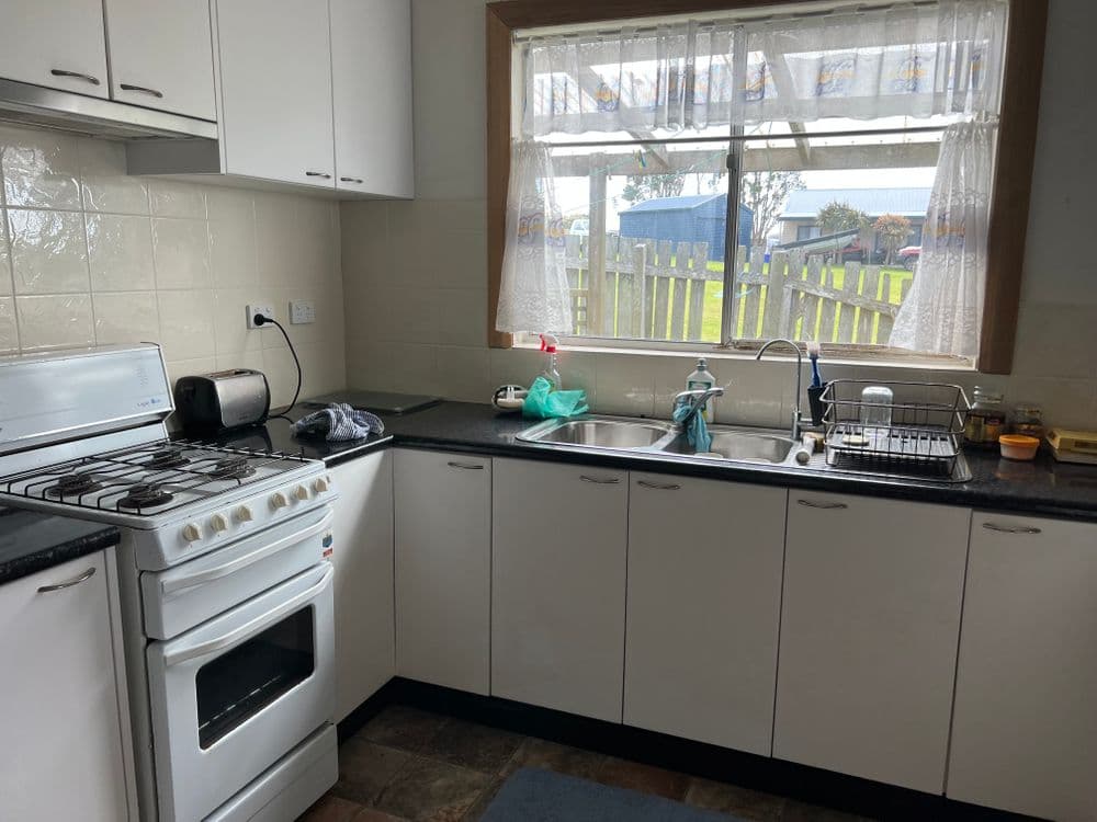 9 & 11 Sassafras Street, GRASSY, TAS 7256, Grassy - Thumbnail 2