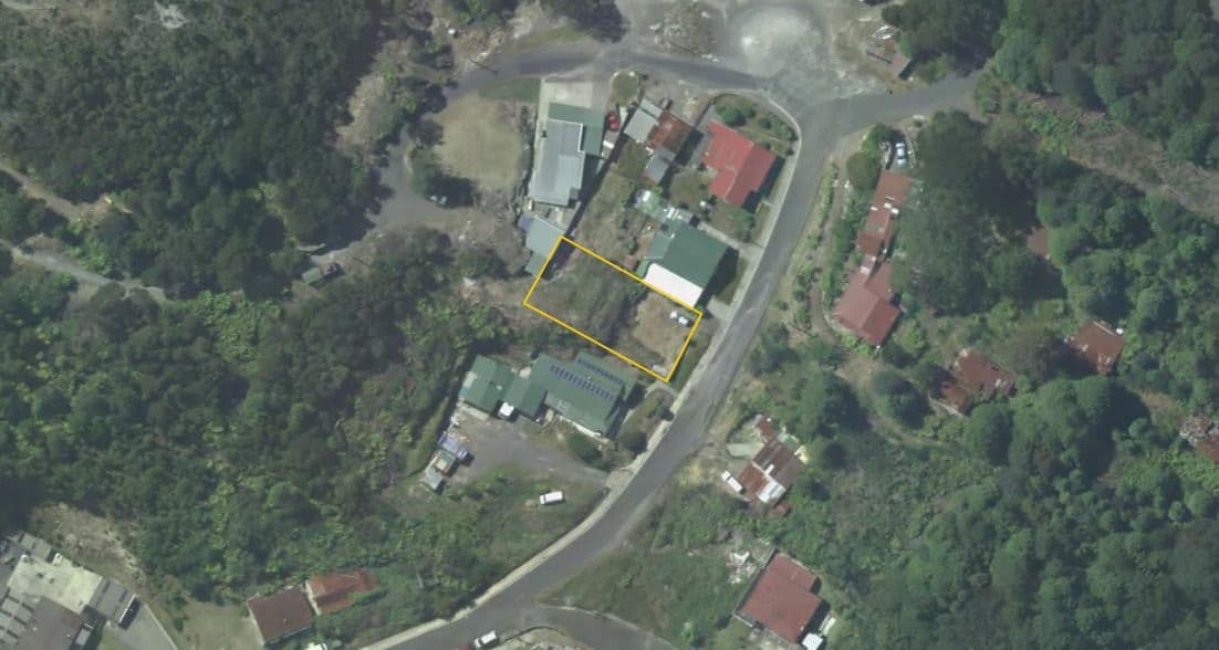 6 Bowes Street, QUEENSTOWN, TAS 7467, Queenstown - Thumbnail 2