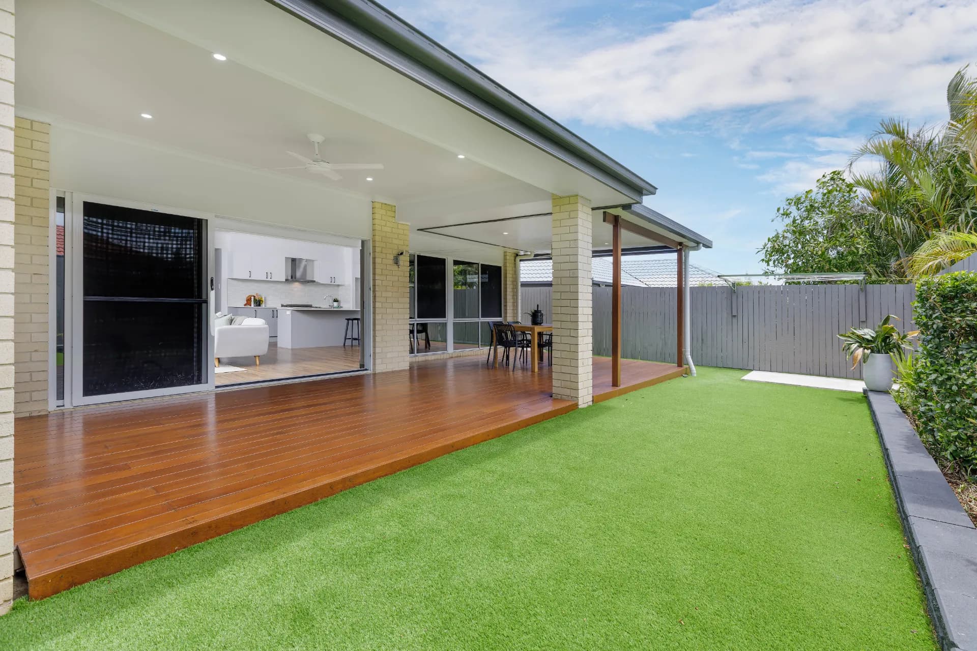 69 Sears Parade, North Lakes., North Lakes - Thumbnail 2
