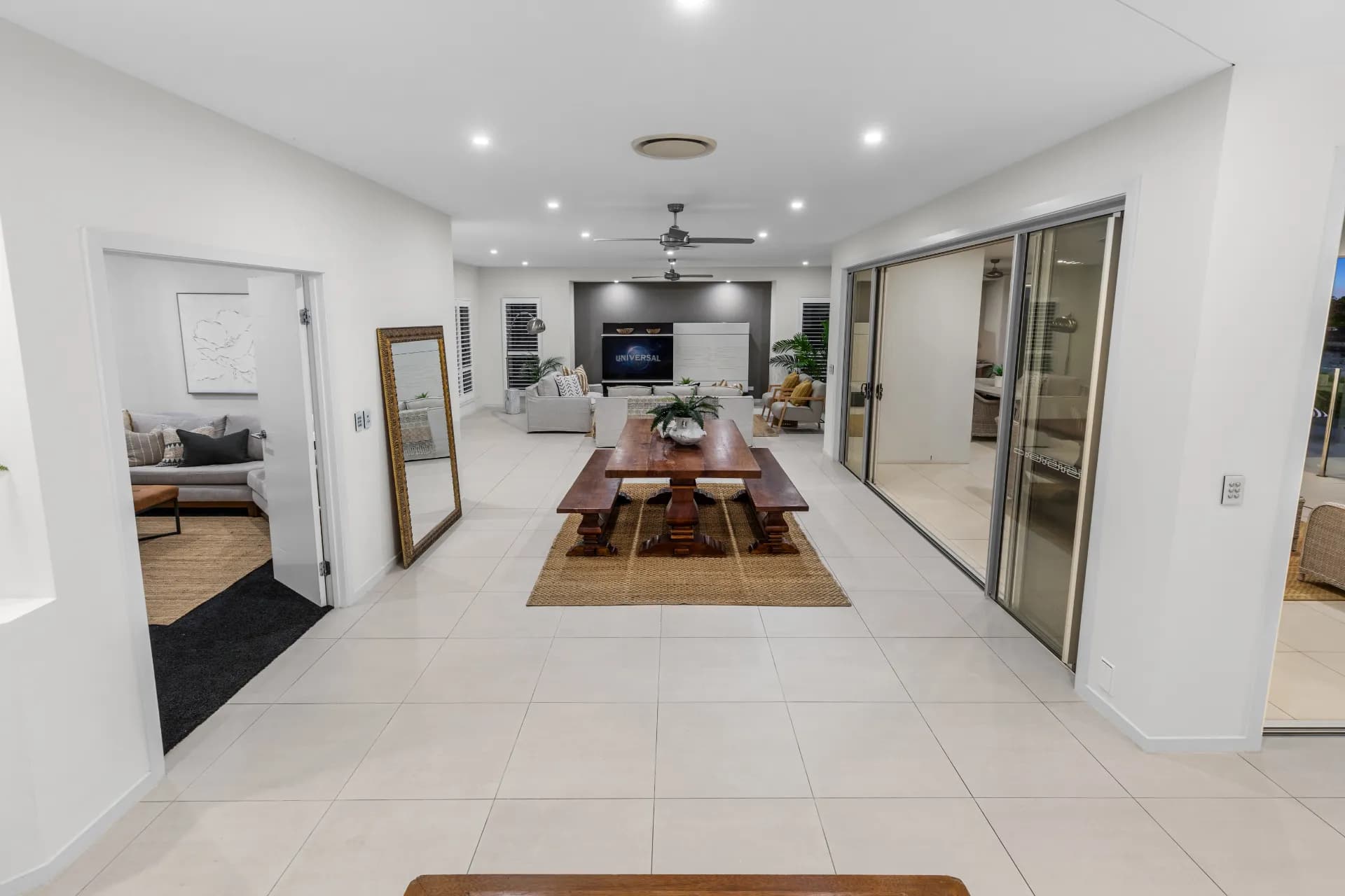 26 Parkview Place, Helensvale., Helensvale - Thumbnail 6