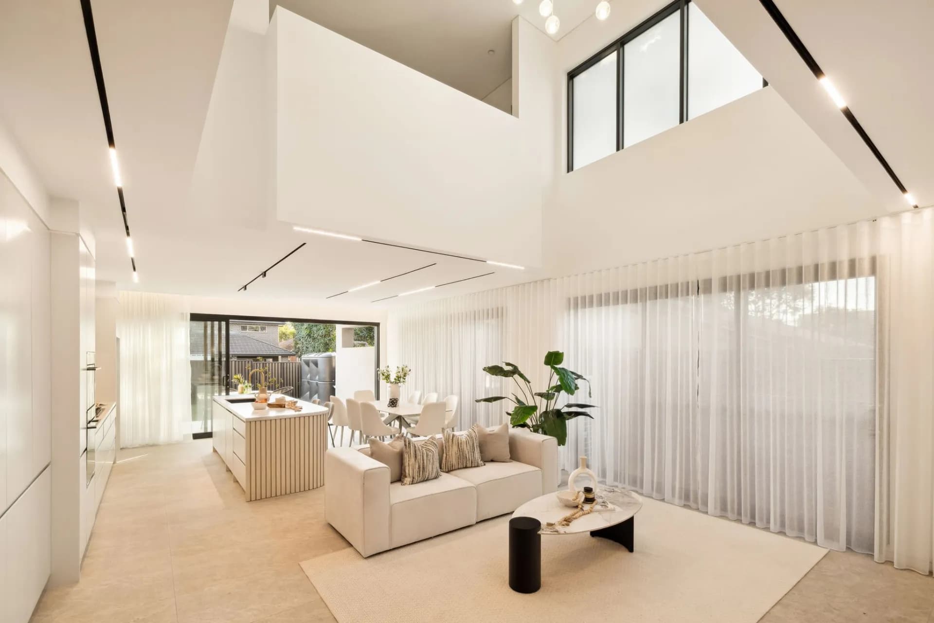 190 Concord Road, Concord West., Concord West - Thumbnail 2
