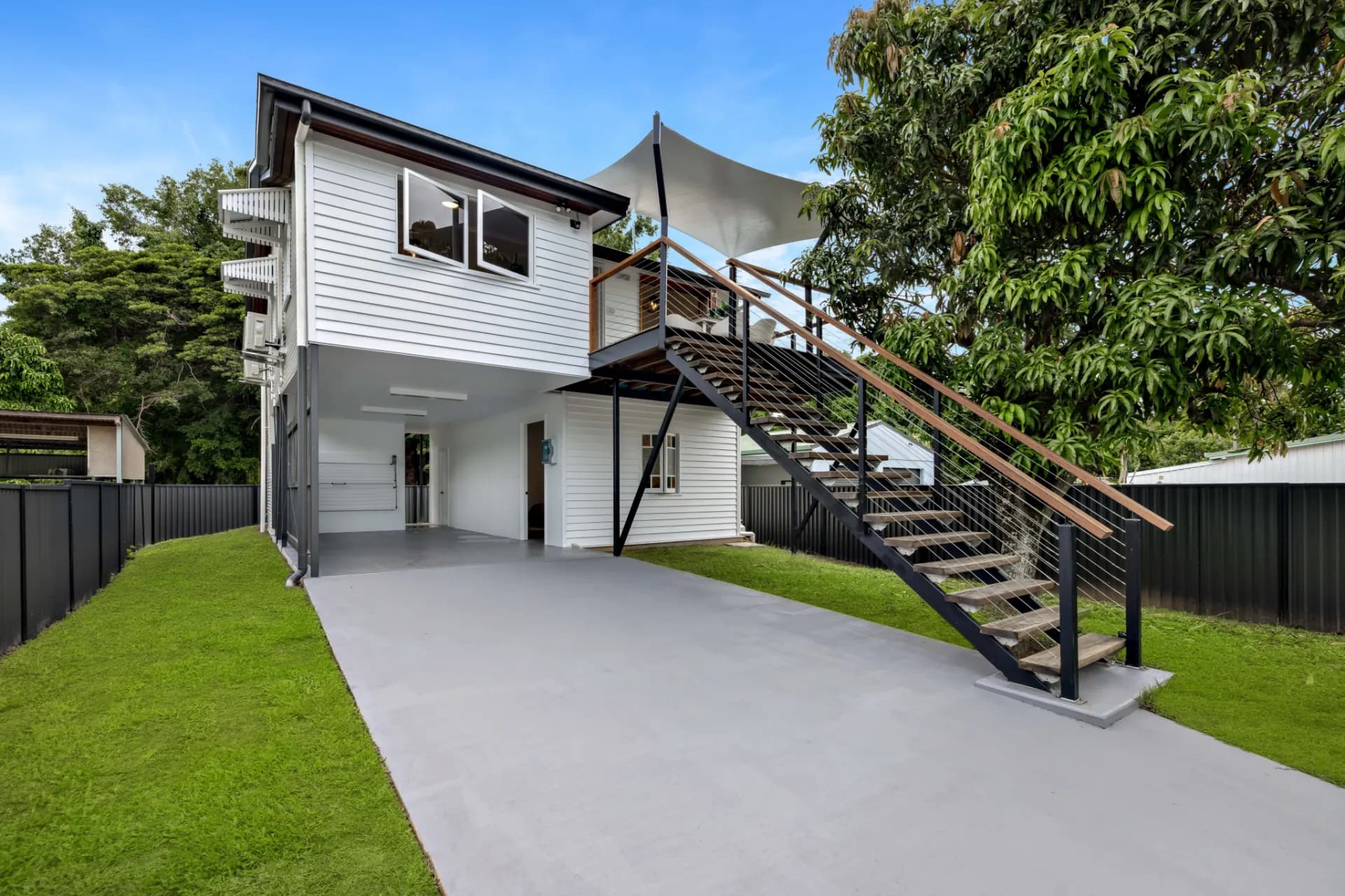 33 Saw Street, Machans Beach., Machans Beach - Thumbnail 5