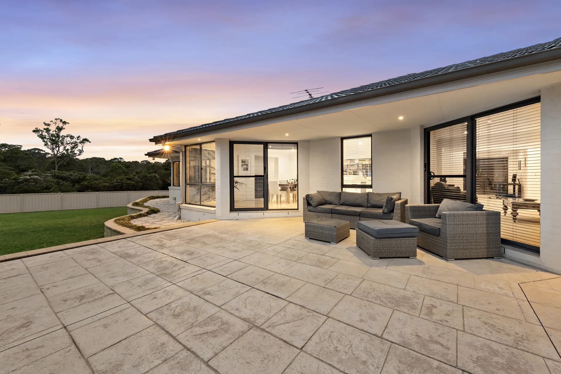 5 Tipperary Drive, Ashtonfield, NSW, Ashtonfield - Thumbnail 2
