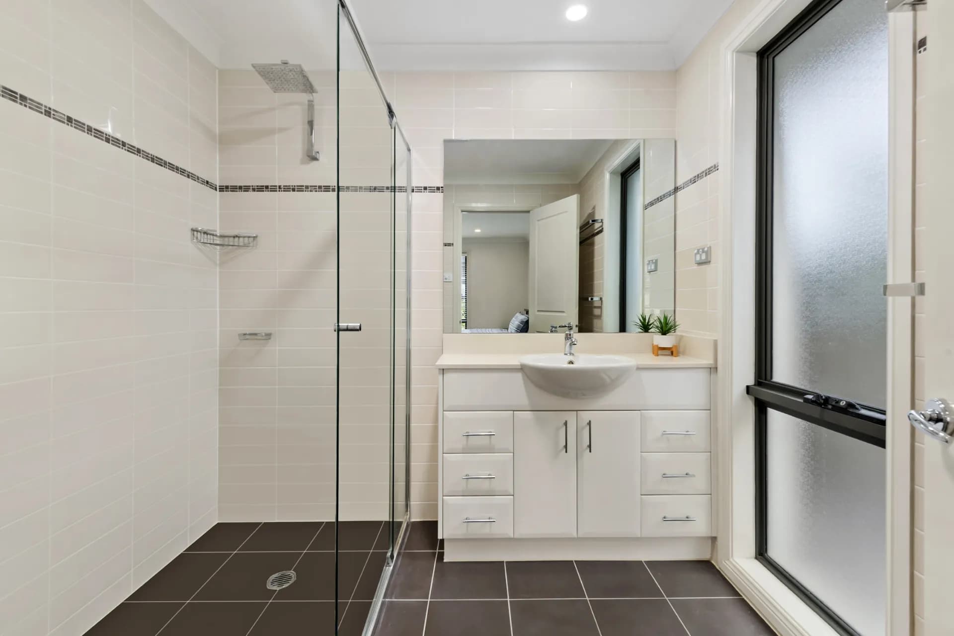 5 Tipperary Drive, Ashtonfield, NSW, Ashtonfield - Thumbnail 8