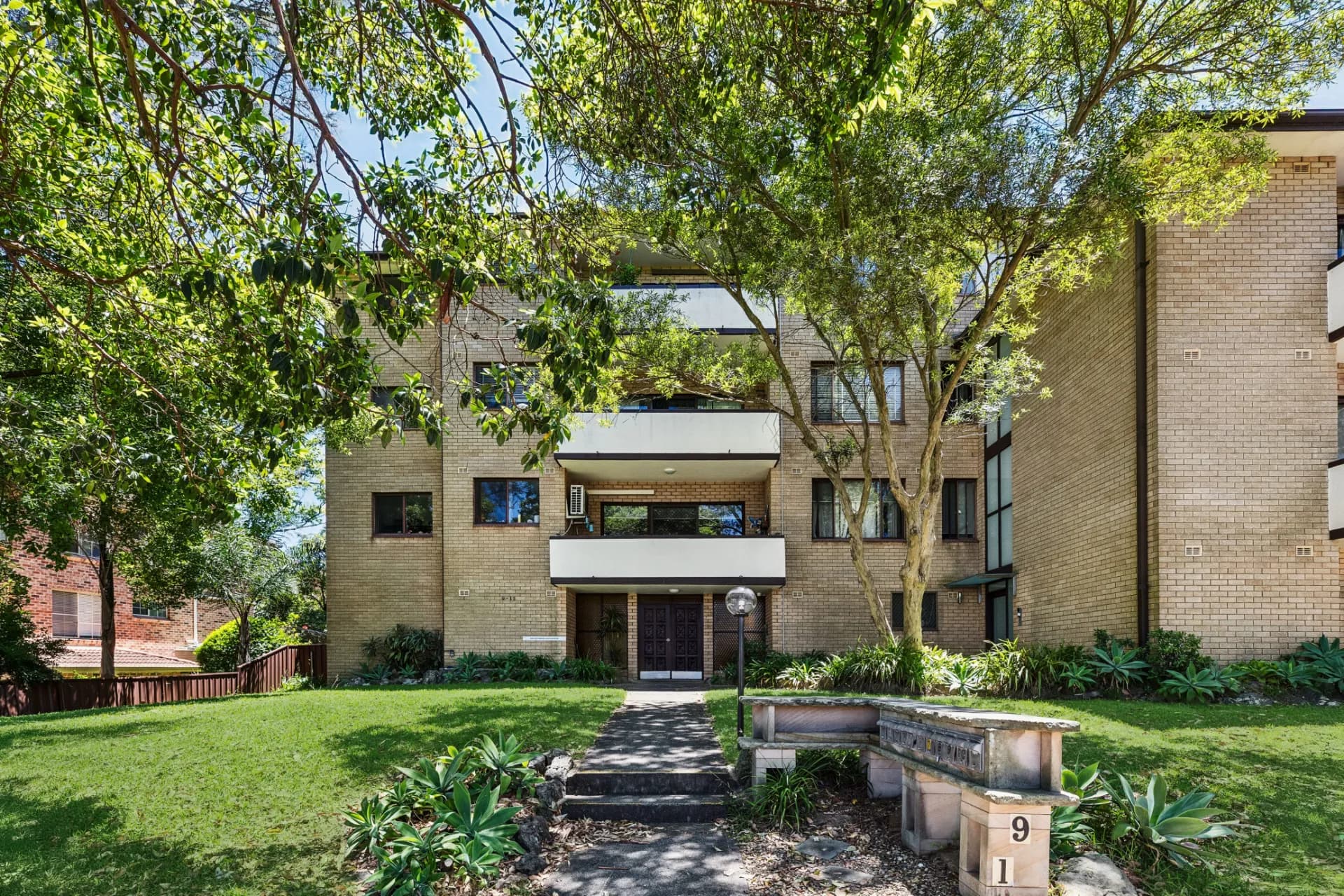 6/9-11 Nielsen Avenue, Carlton., Carlton - Image 1