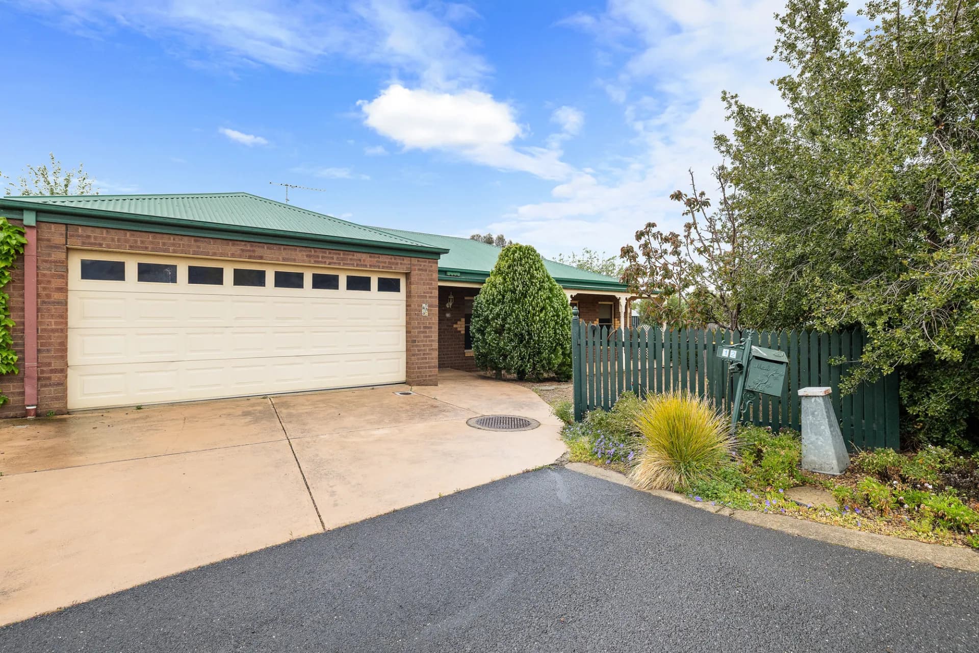 12 Stamford Close, Bacchus Marsh., Bacchus Marsh - Image 1