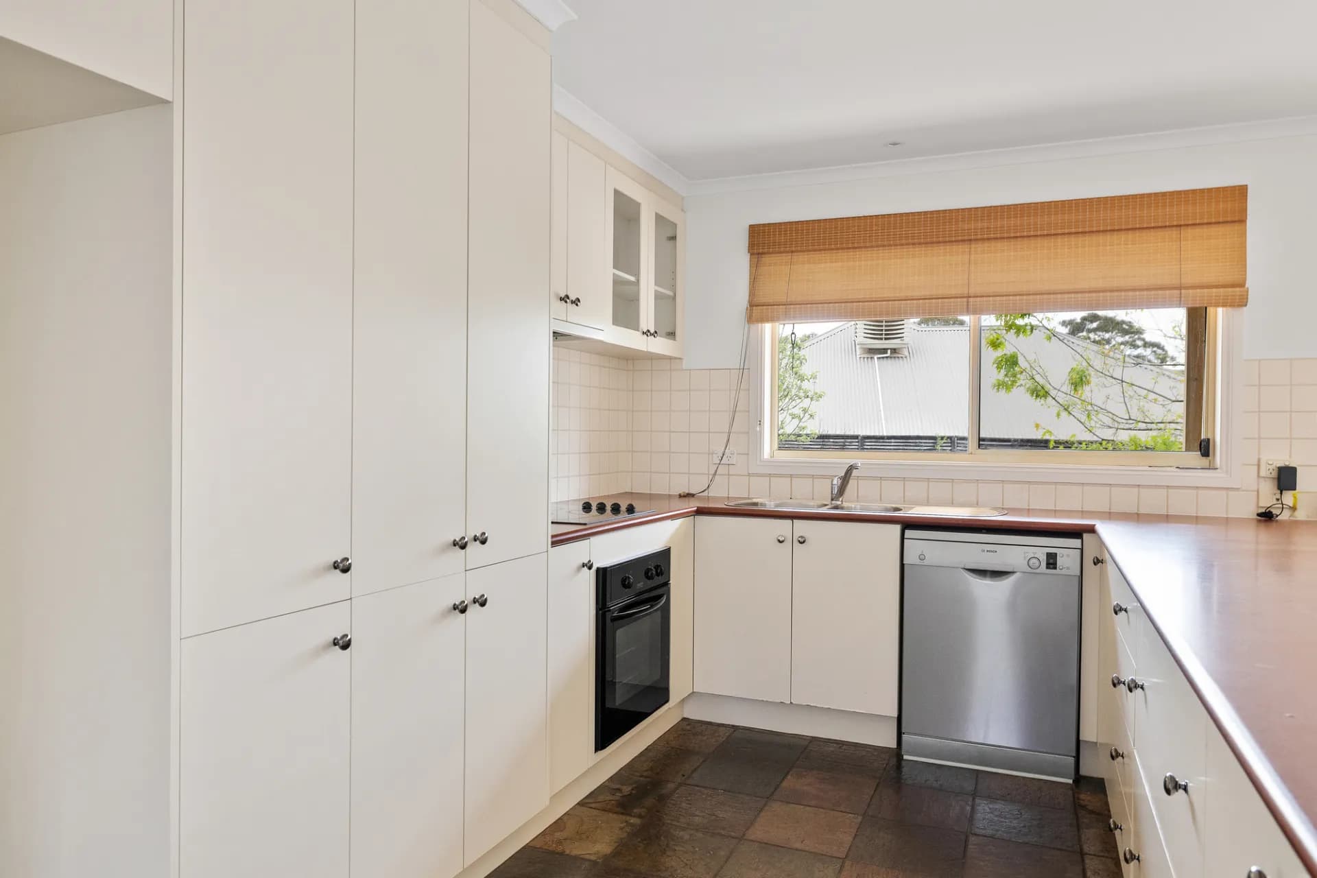12 Stamford Close, Bacchus Marsh., Bacchus Marsh - Thumbnail 4