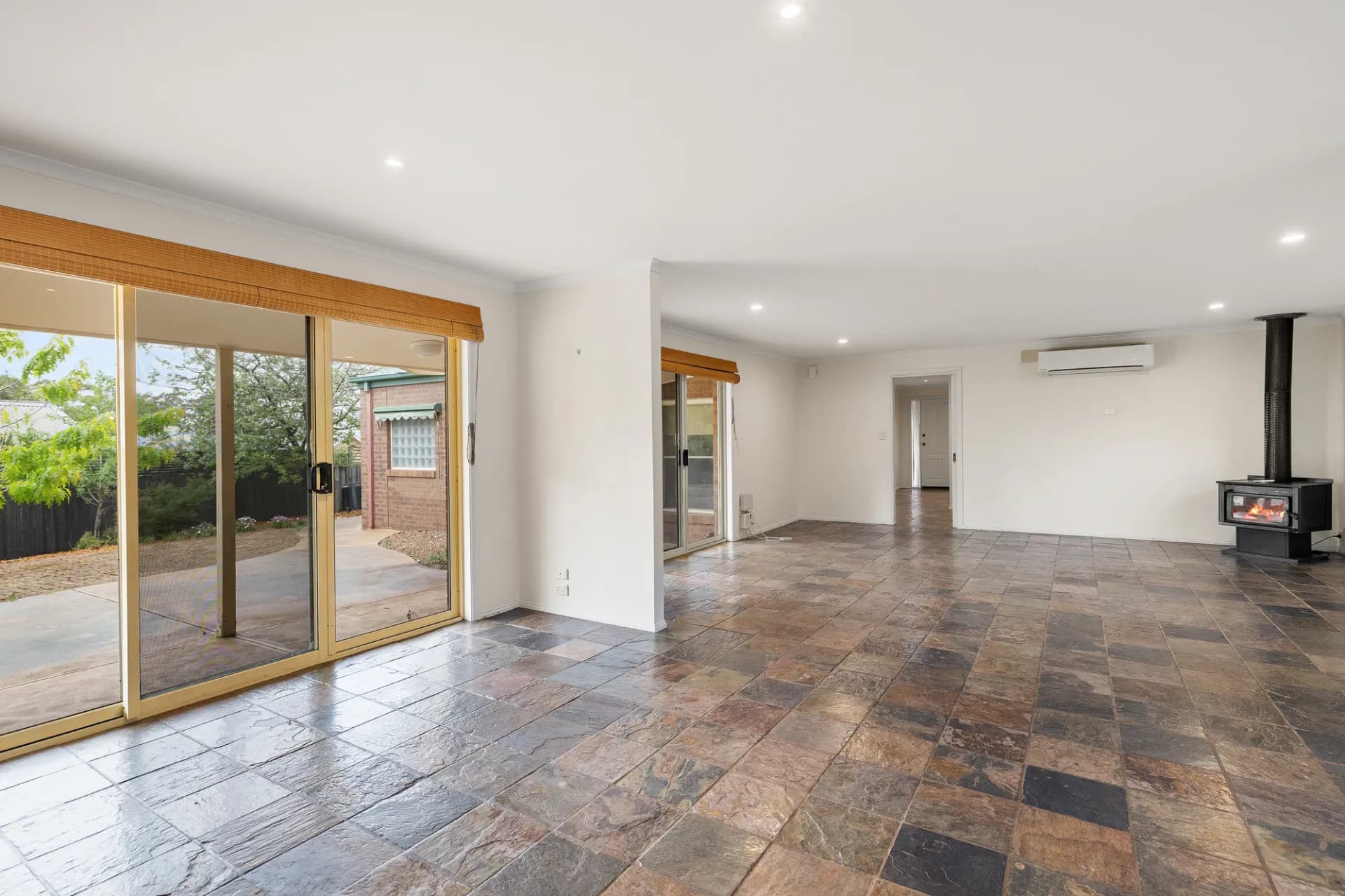 12 Stamford Close, Bacchus Marsh., Bacchus Marsh - Thumbnail 5