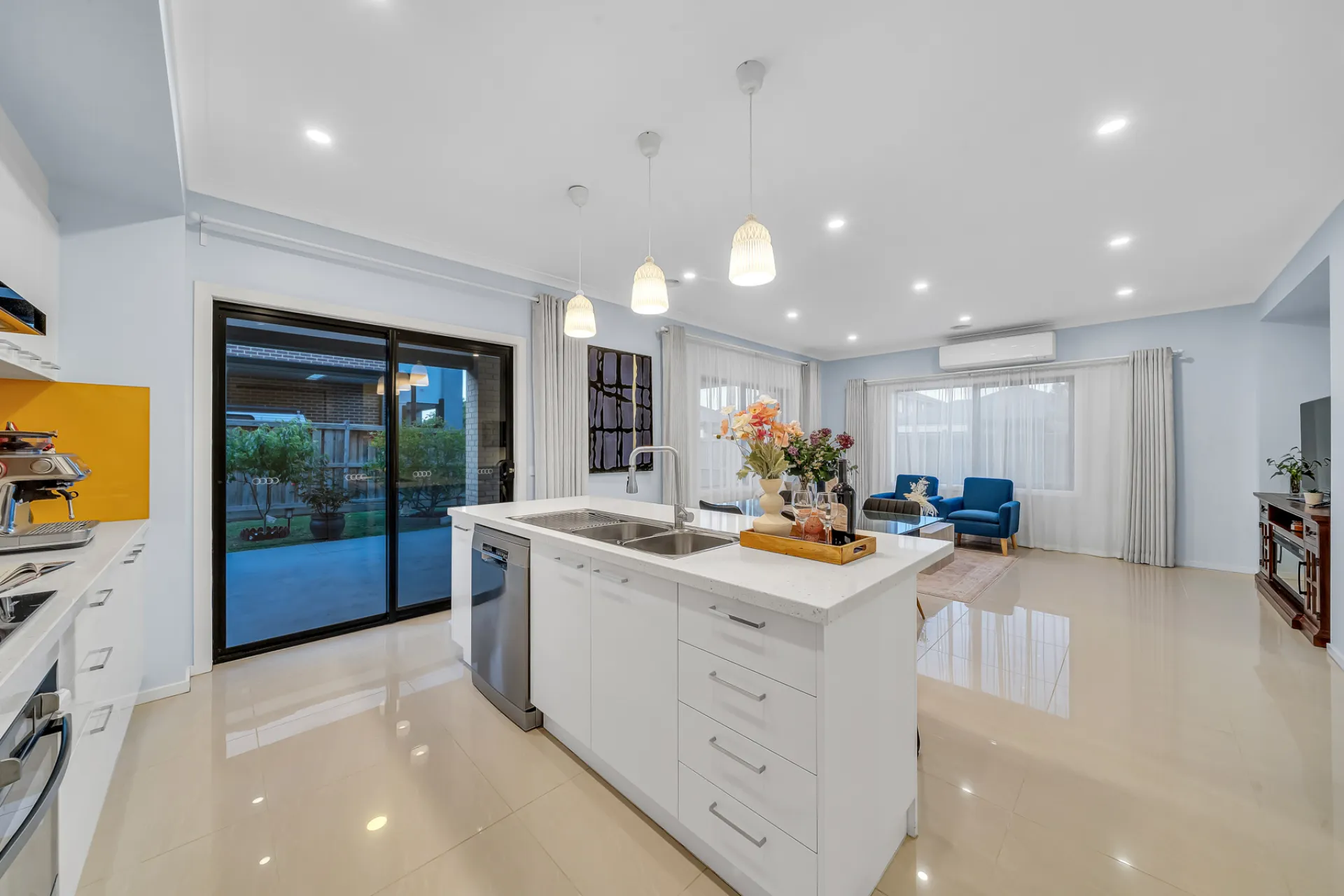 59  Stoneleigh  Circuit, Williams Landing, VIC, Williams Landing - Thumbnail 8