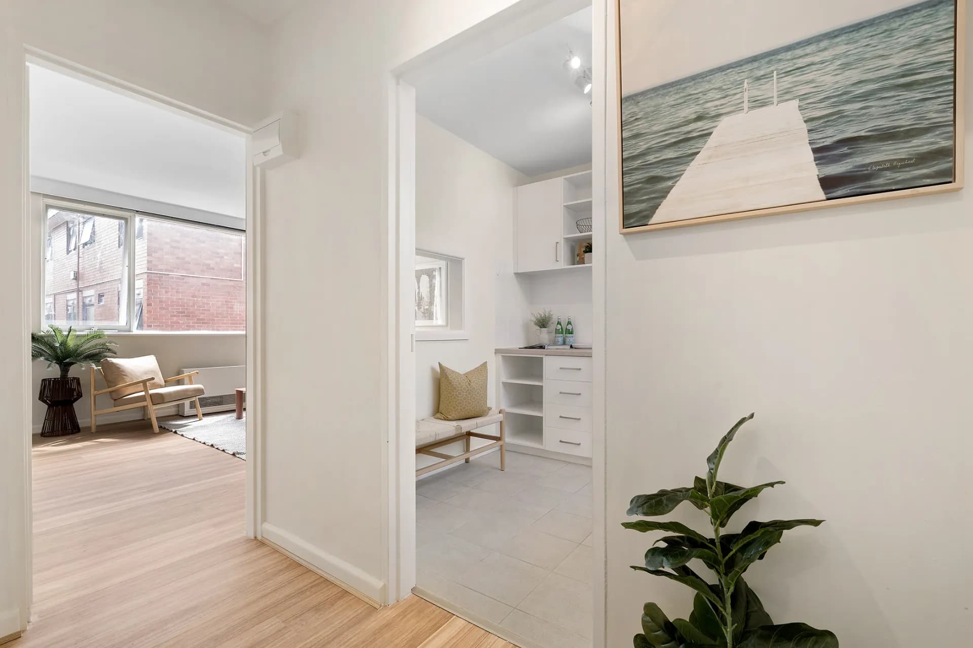 5/4 Gurner Street, St Kilda., St Kilda - Thumbnail 2