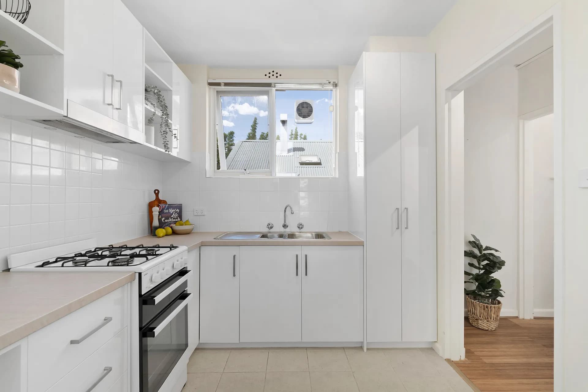 5/4 Gurner Street, St Kilda., St Kilda - Thumbnail 7