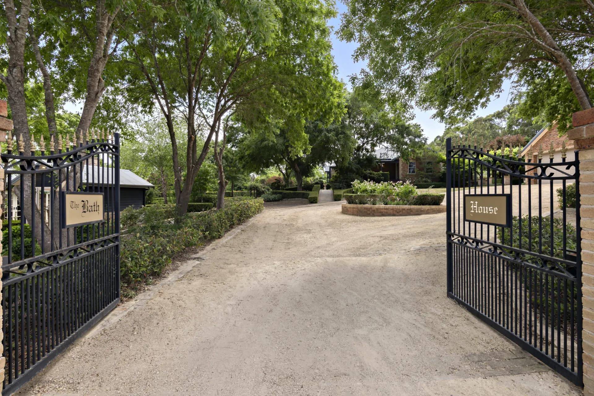 2 Forest Hill Drive, Oakhampton Heights, NSW, Oakhampton Heights - Thumbnail 2