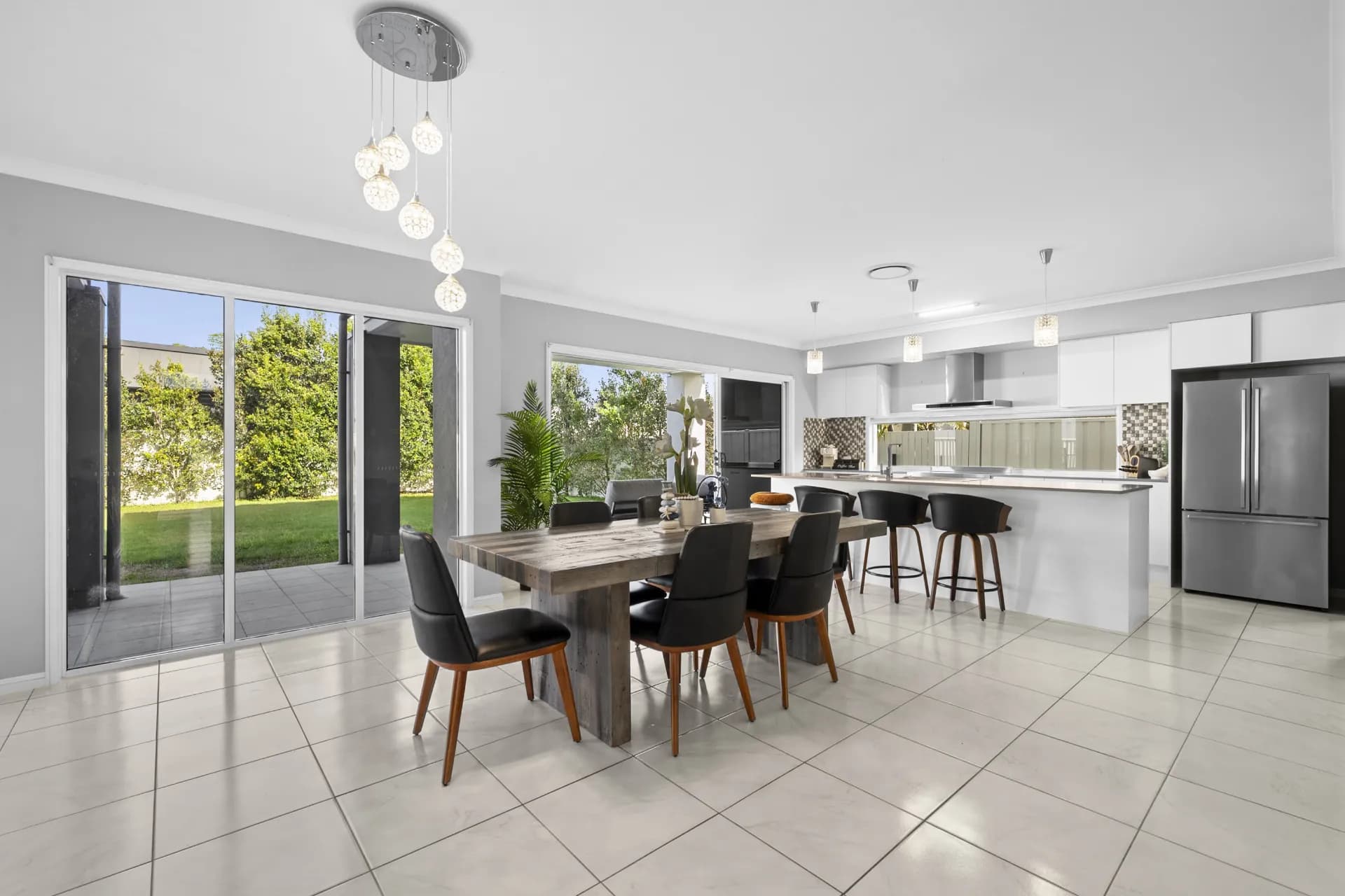 4 Fortier Street, Pelican Waters - Thumbnail 2