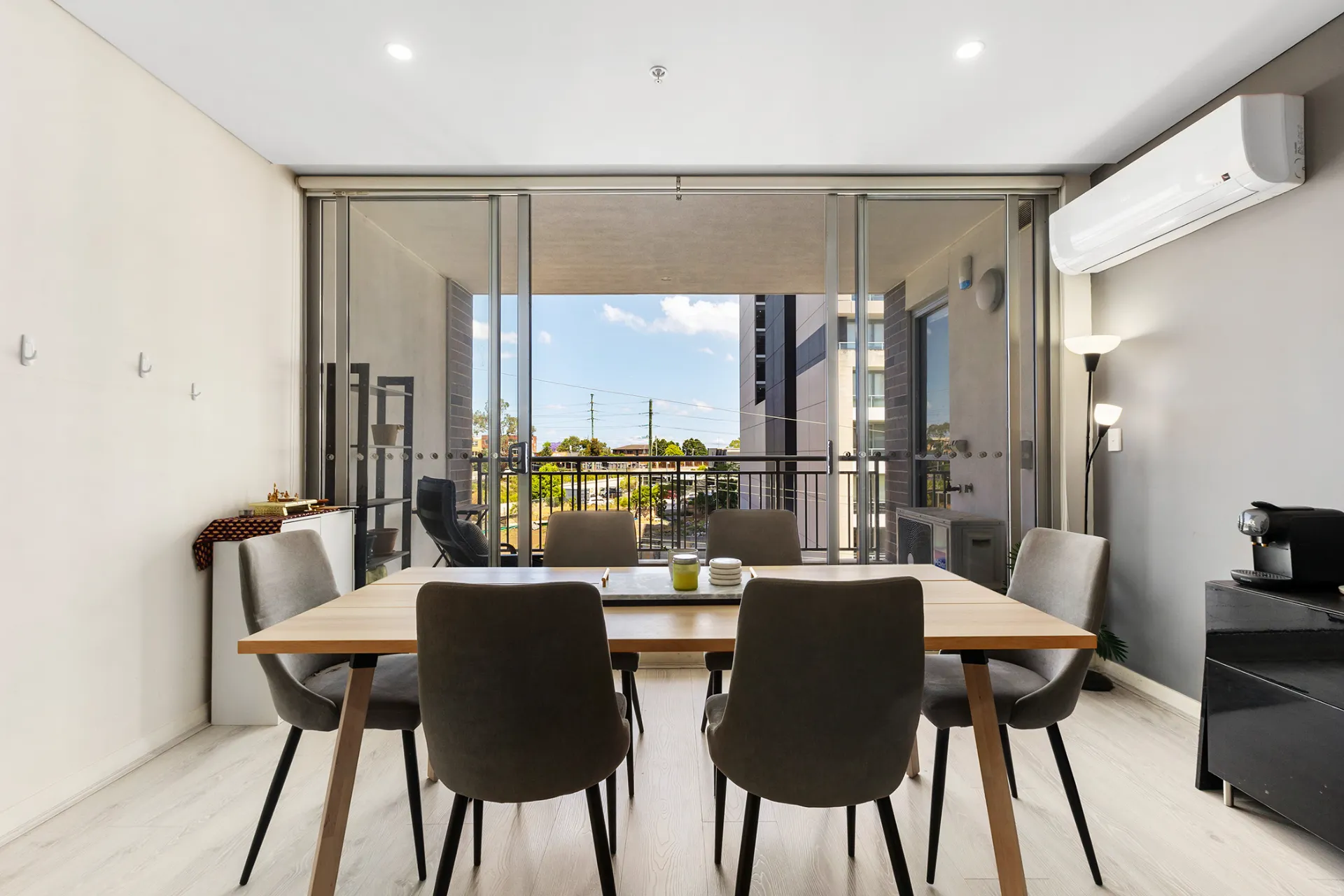530/1 James Street, Carlingford, NSW, Carlingford - Thumbnail 2