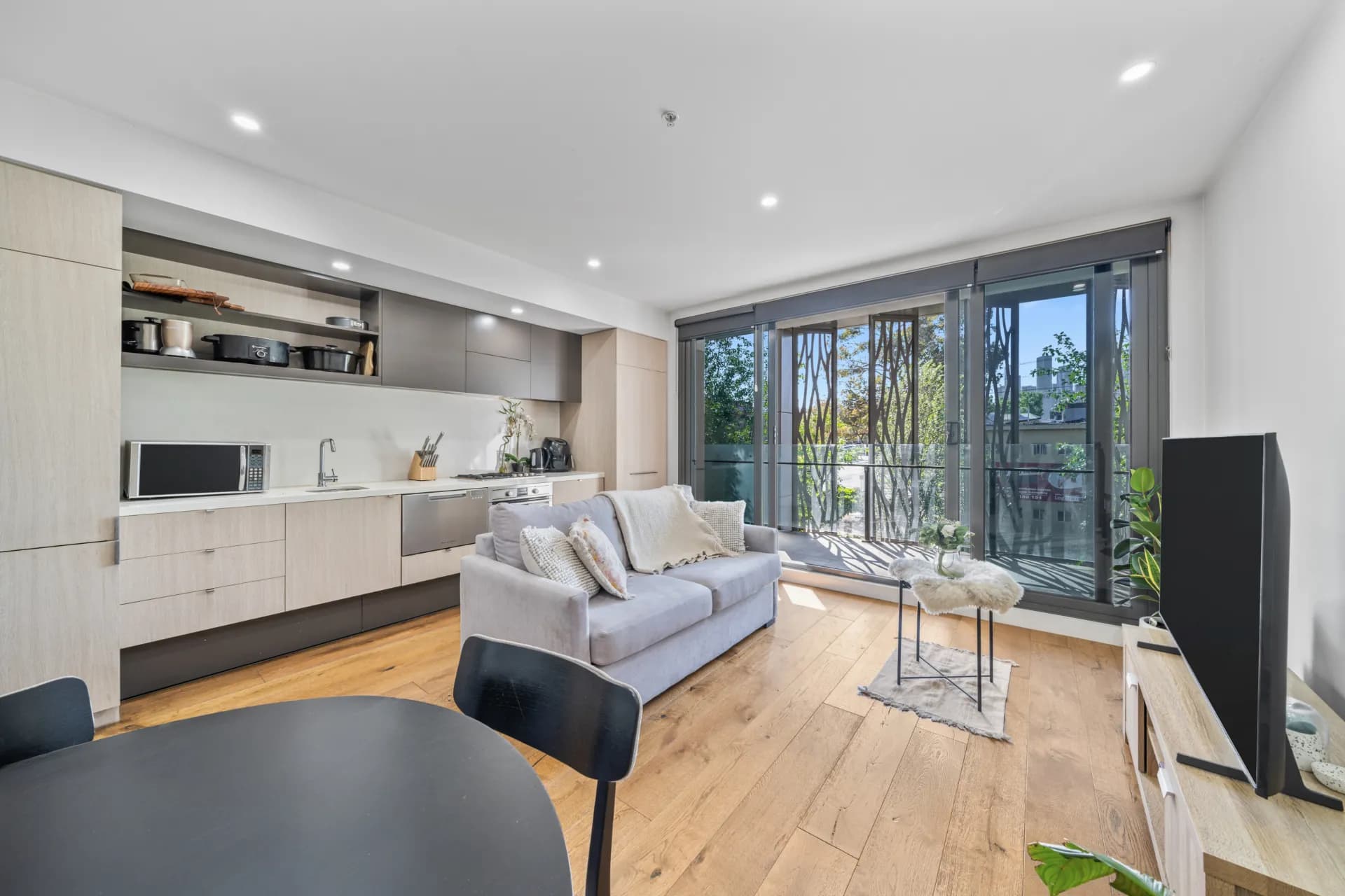304/16 Anderson Street, West Melbourne., West Melbourne - Image 1
