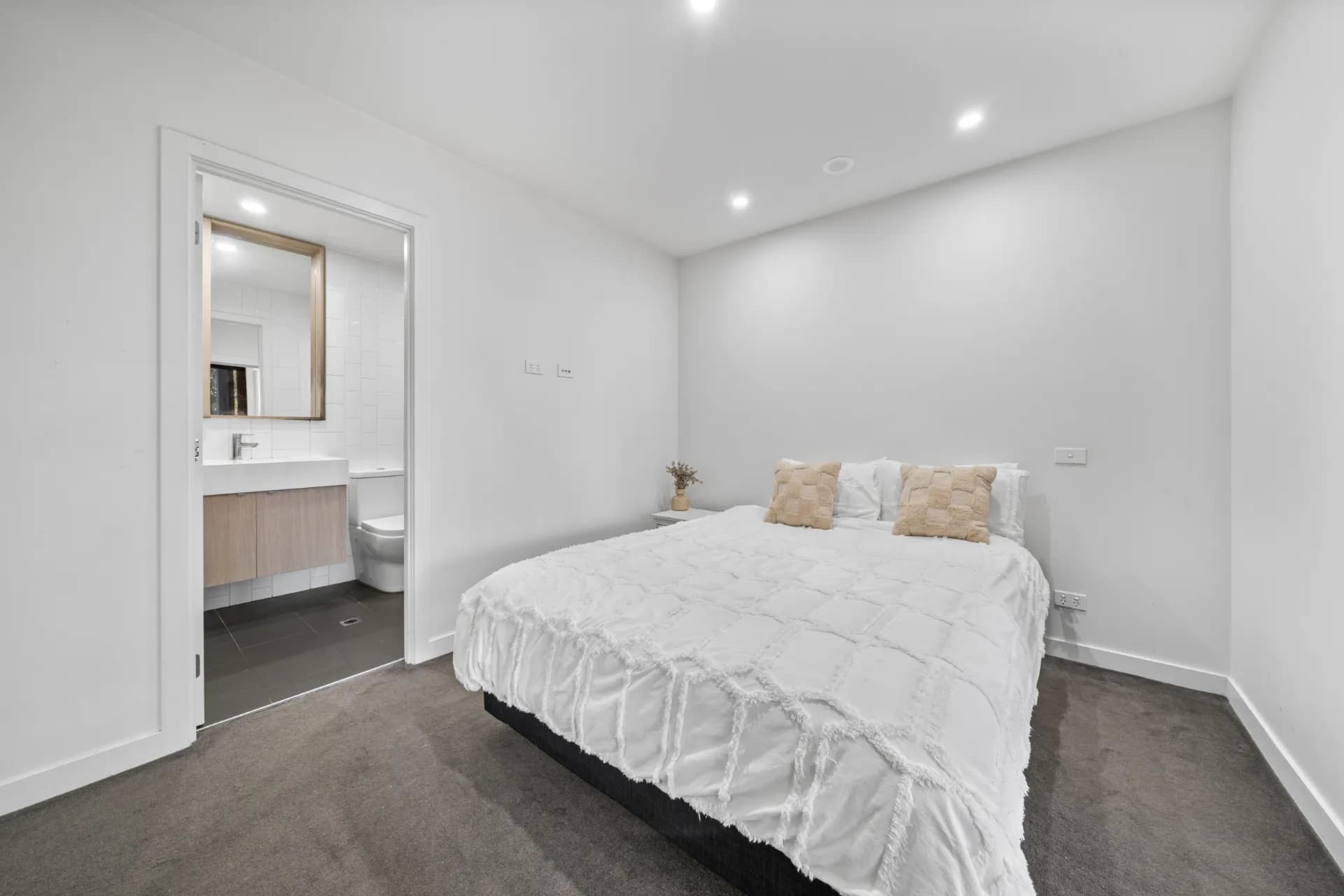304/16 Anderson Street, West Melbourne., West Melbourne - Thumbnail 4