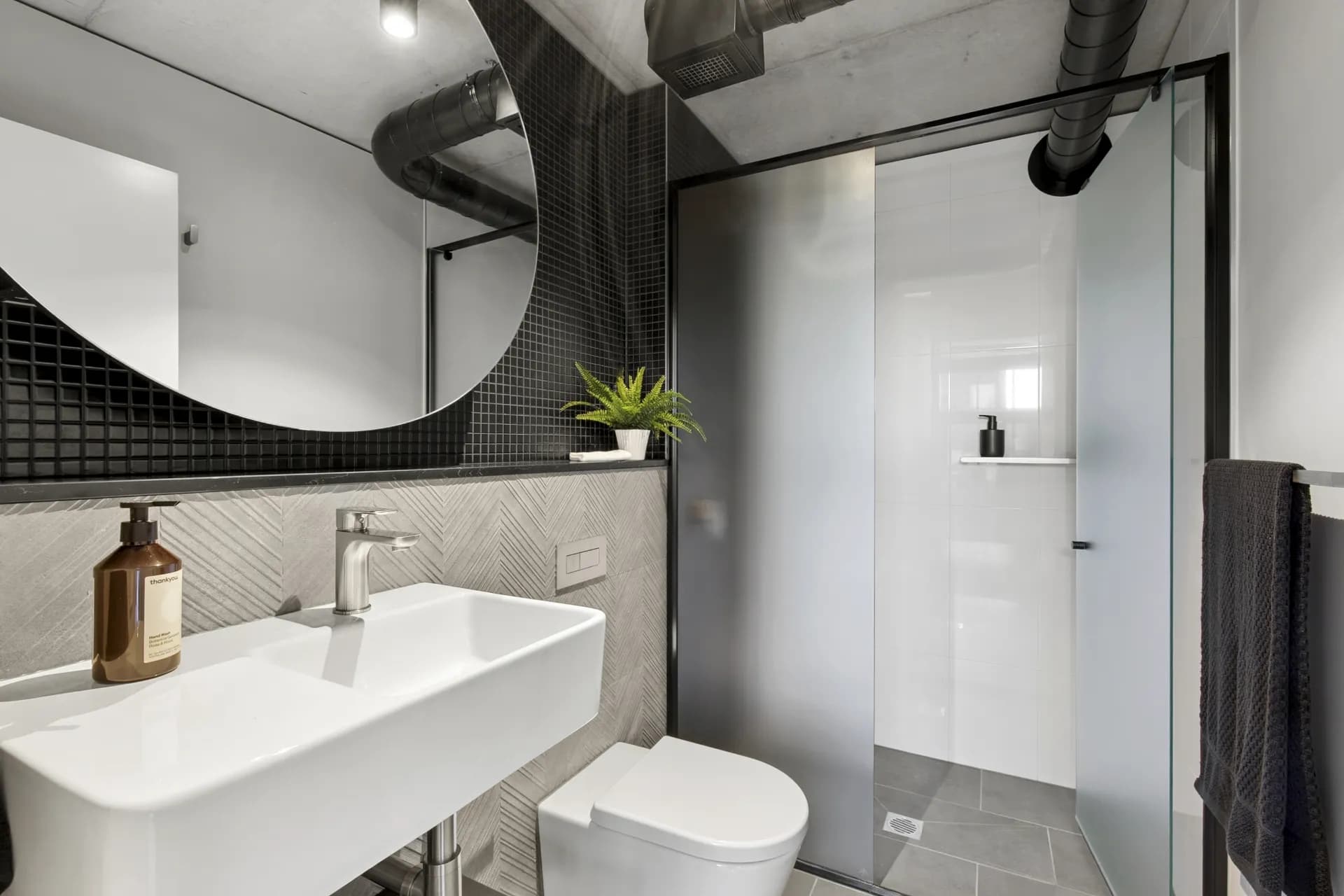 102/1 The Causeway, Kingston., Kingston - Thumbnail 6