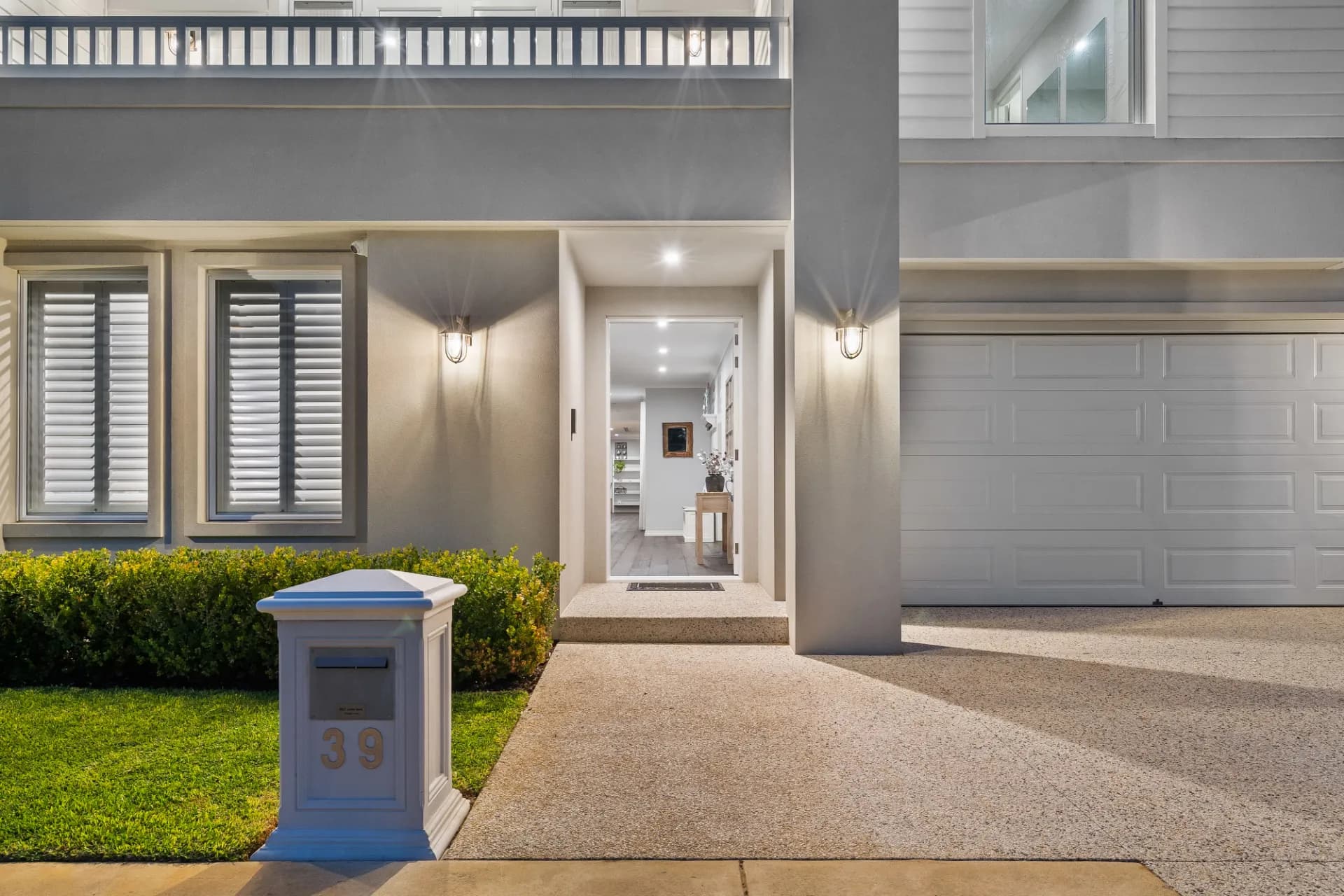 39 Lullworth Terrace, North Coogee., North Coogee - Thumbnail 2