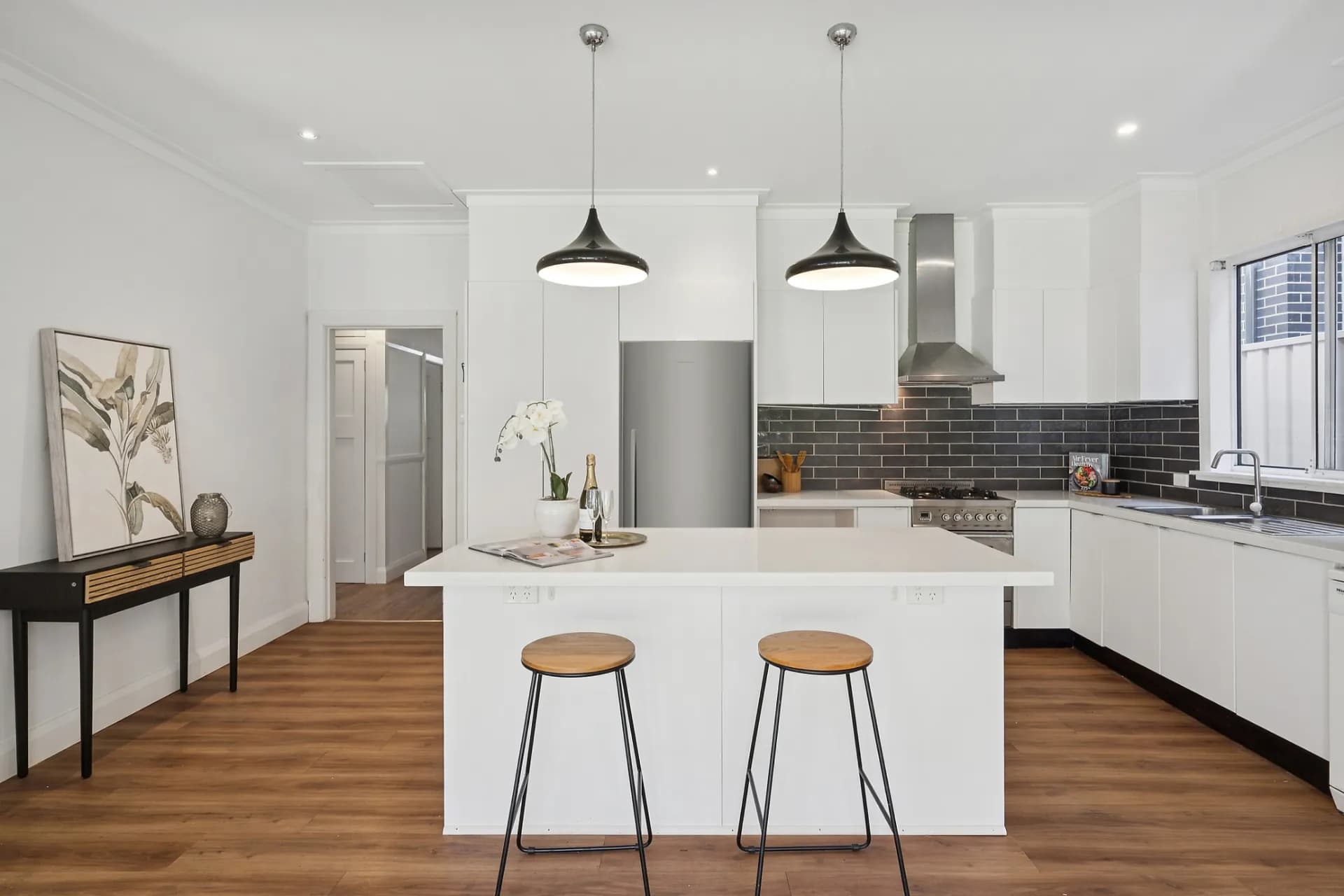 19 Thorn Street, Ryde., Ryde - Thumbnail 2