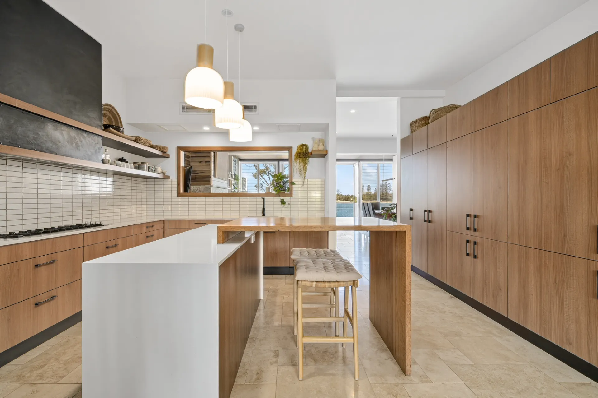 20 North Shore Drive, North Shore, NSW, North Shore - Thumbnail 8