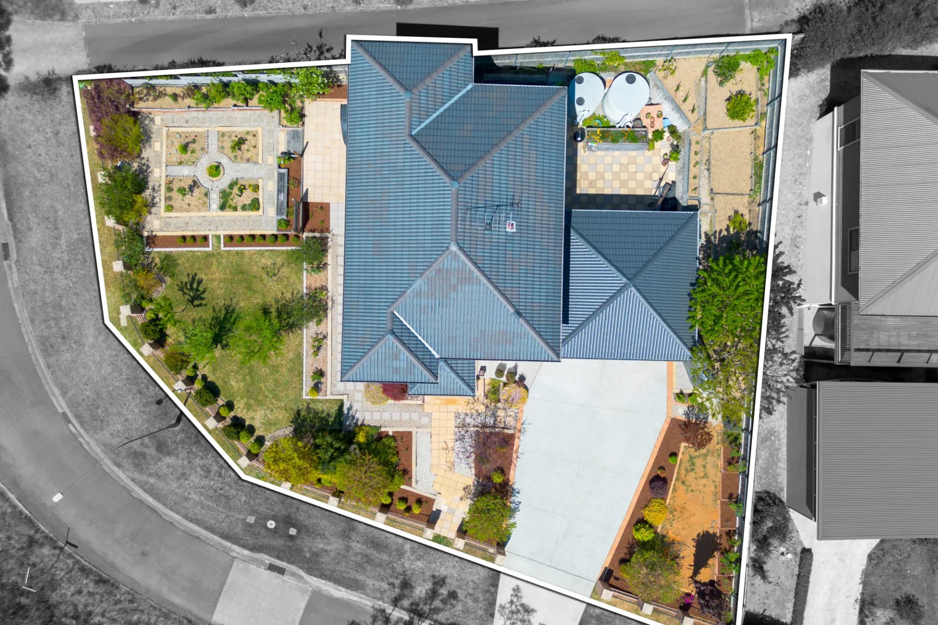2 Lomandra Place, Katoomba, NSW, Katoomba - Image 1