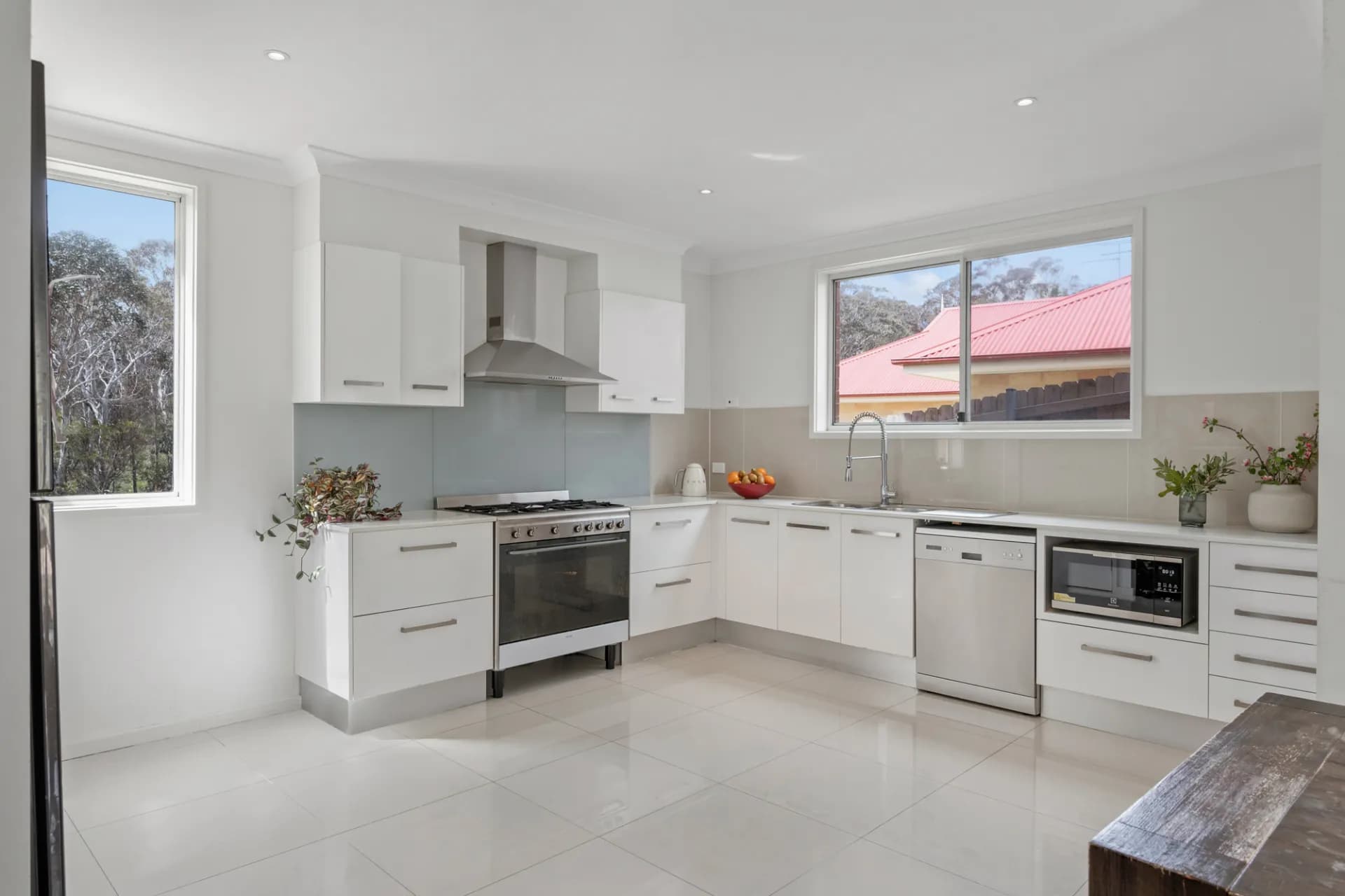 2 Lomandra Place, Katoomba, NSW, Katoomba - Thumbnail 4