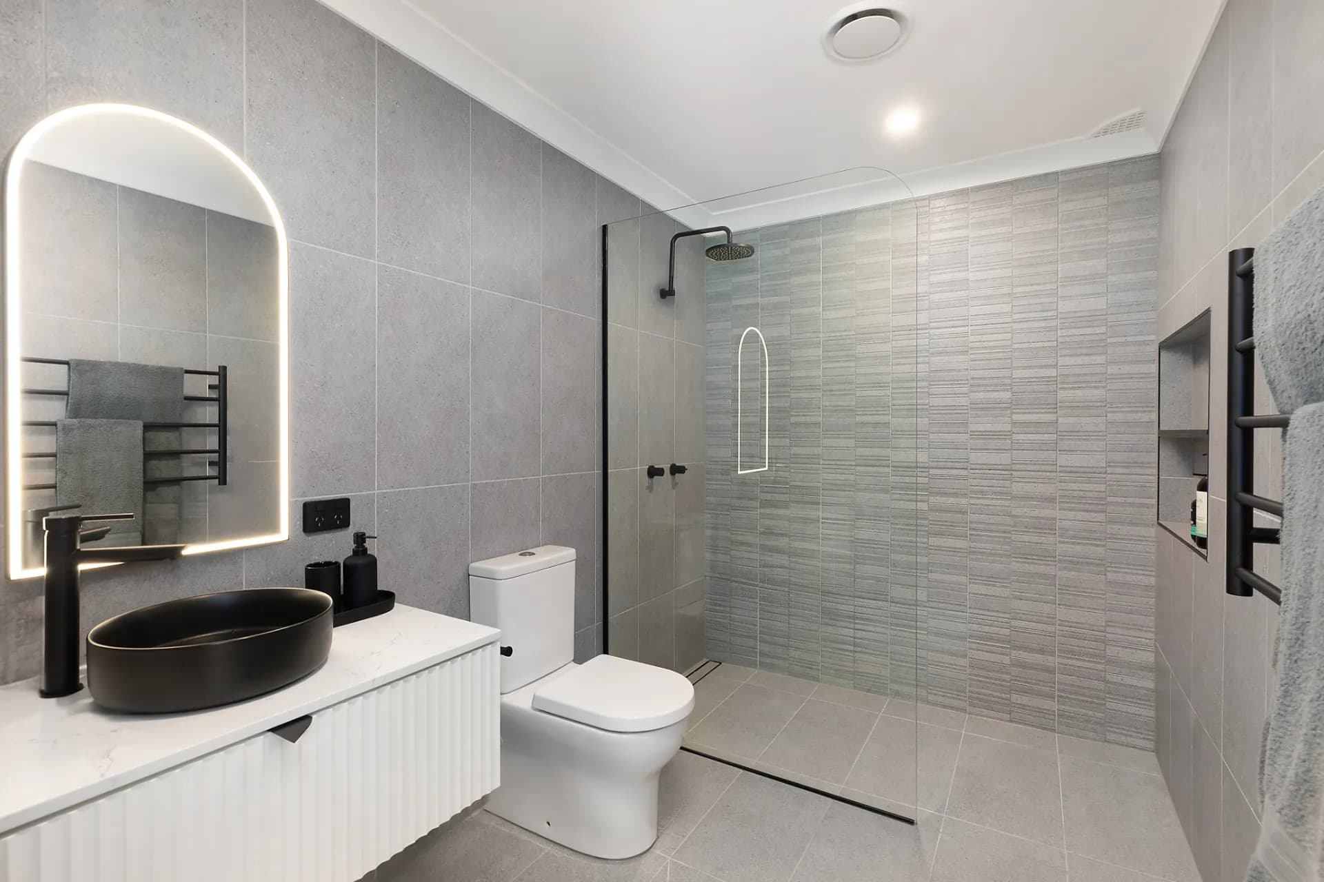 7 Waterside Close, Point Clare., Point Clare - Thumbnail 6