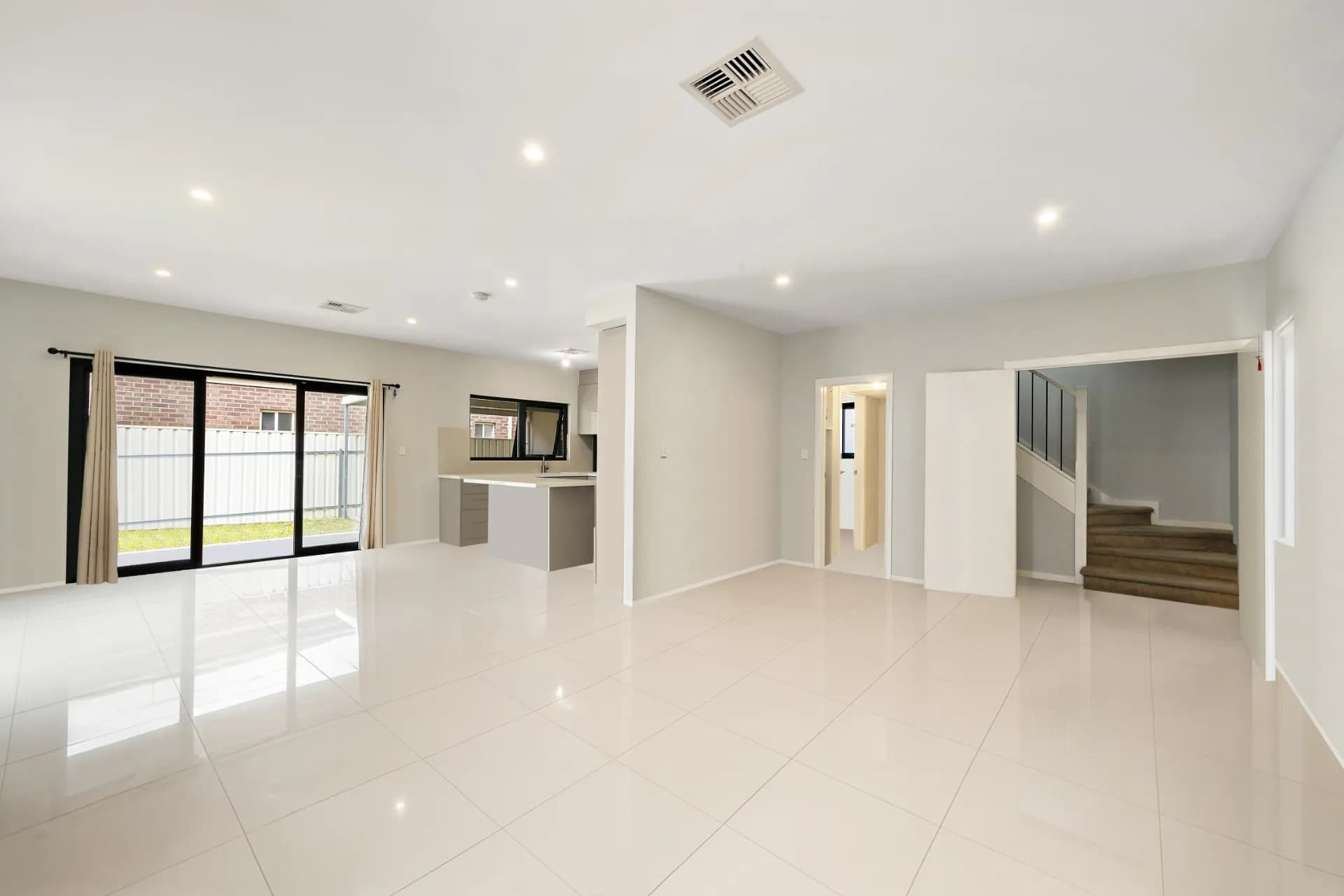42A Reid Avenue, Tranmere - Thumbnail 3