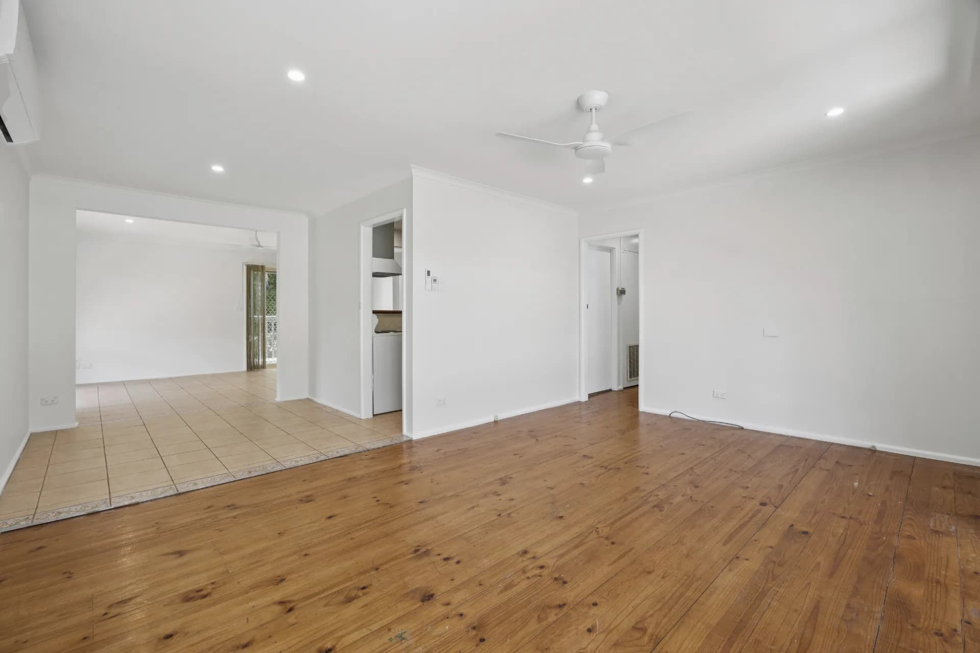 13 Gillman Place, Queanbeyan, NSW, Queanbeyan - Thumbnail 8