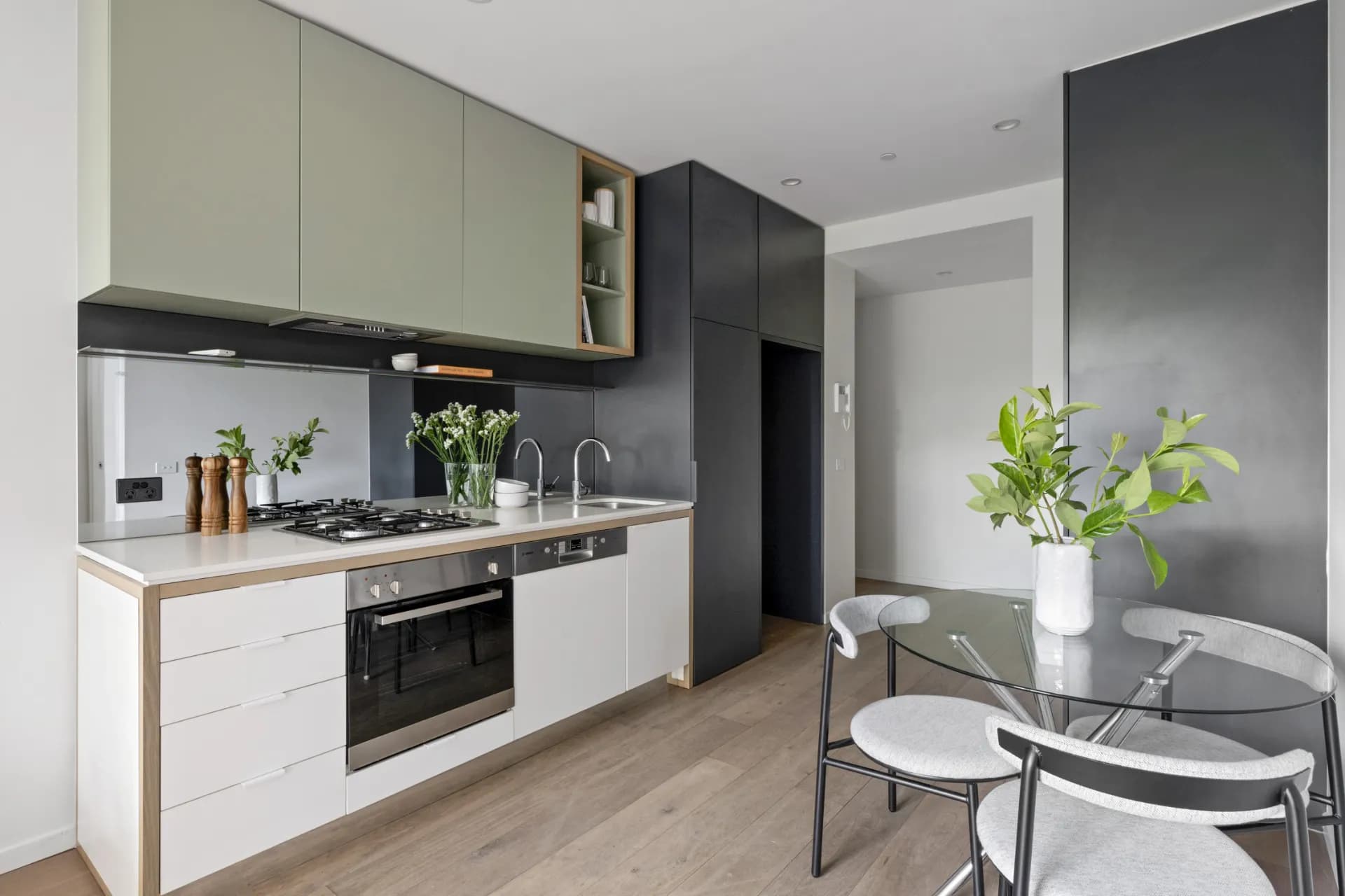 209/495 Rathdowne Street, Carlton., Carlton - Thumbnail 3