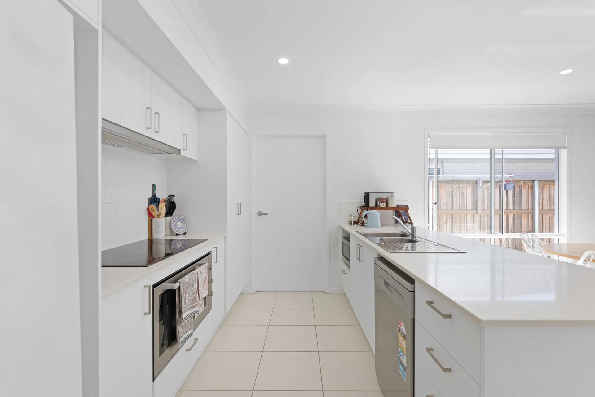 9 Triller Street, Point Vernon., Point Vernon - Thumbnail 6