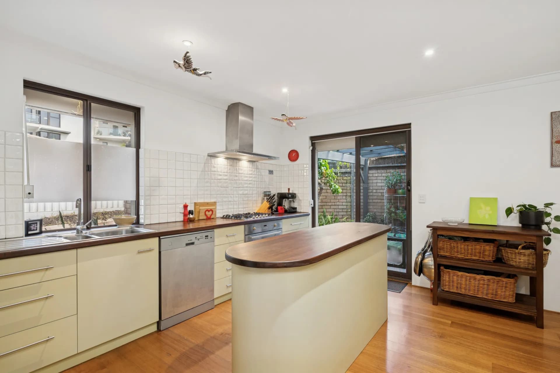 1/3 First Avenue, Applecross., Applecross - Thumbnail 7