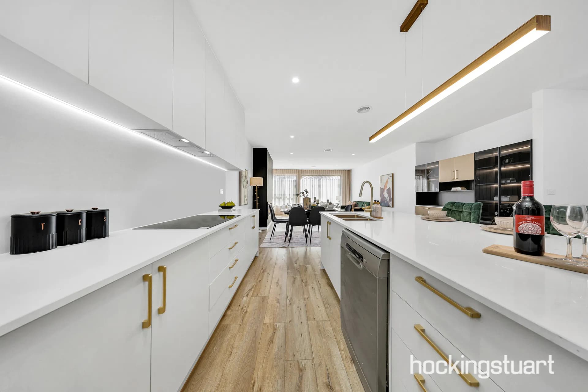 11 Rathcooney Street, Woodstock - Thumbnail 3